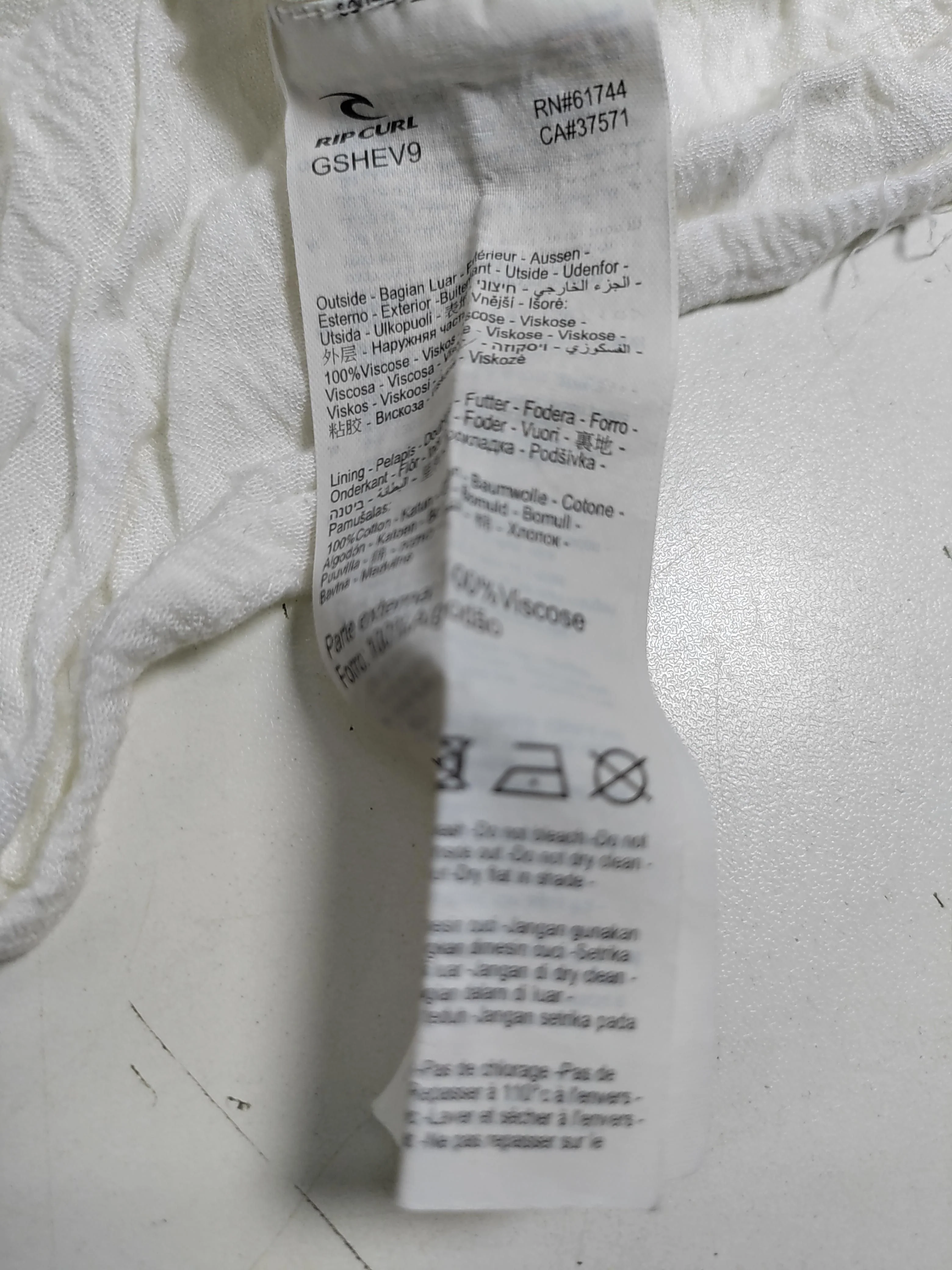 Rip Curl Women's Top S White 100% Viscose Sleeveless V-Neck Basic - Image 6