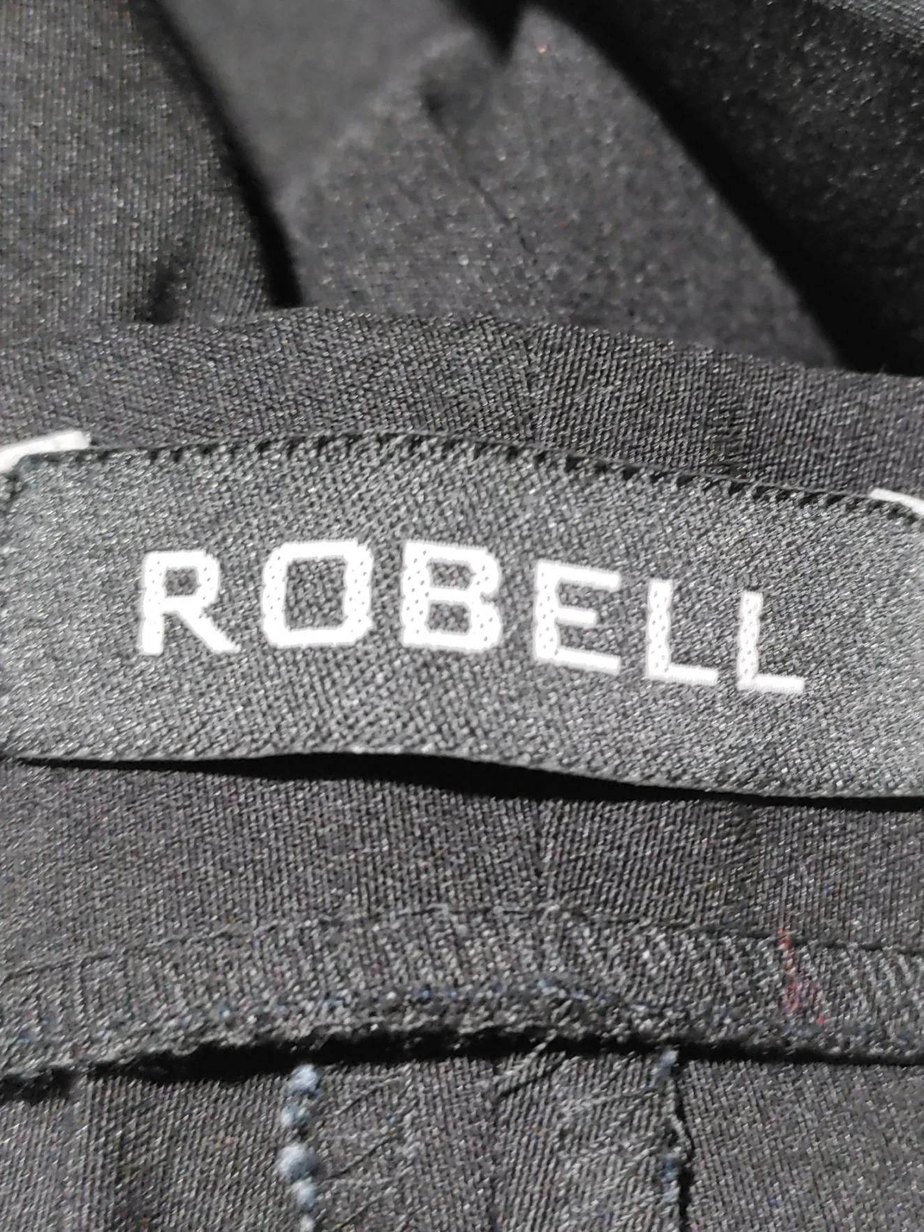 Robell Women's Trousers XL Black Viscose with Polyamide, Elastane Cropped - Image 5