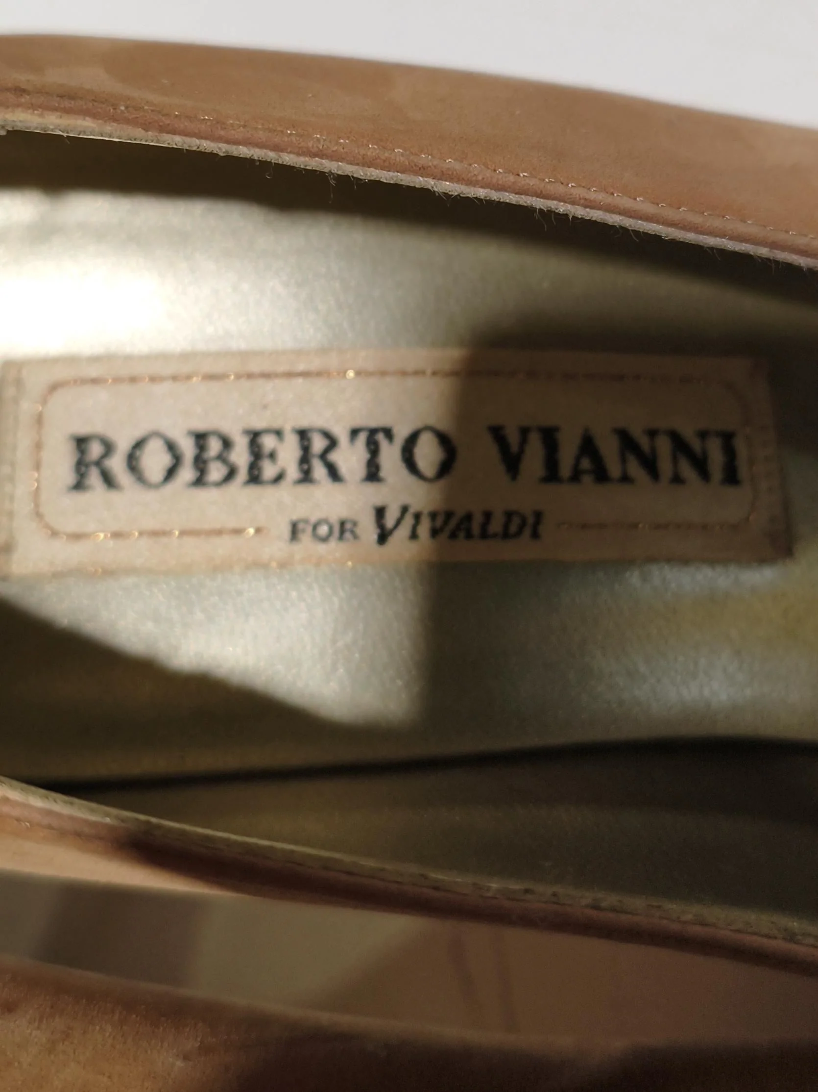 Roberto Vianni Women's Heels UK 3.5 Tan Suede with Leather Court - Image 9