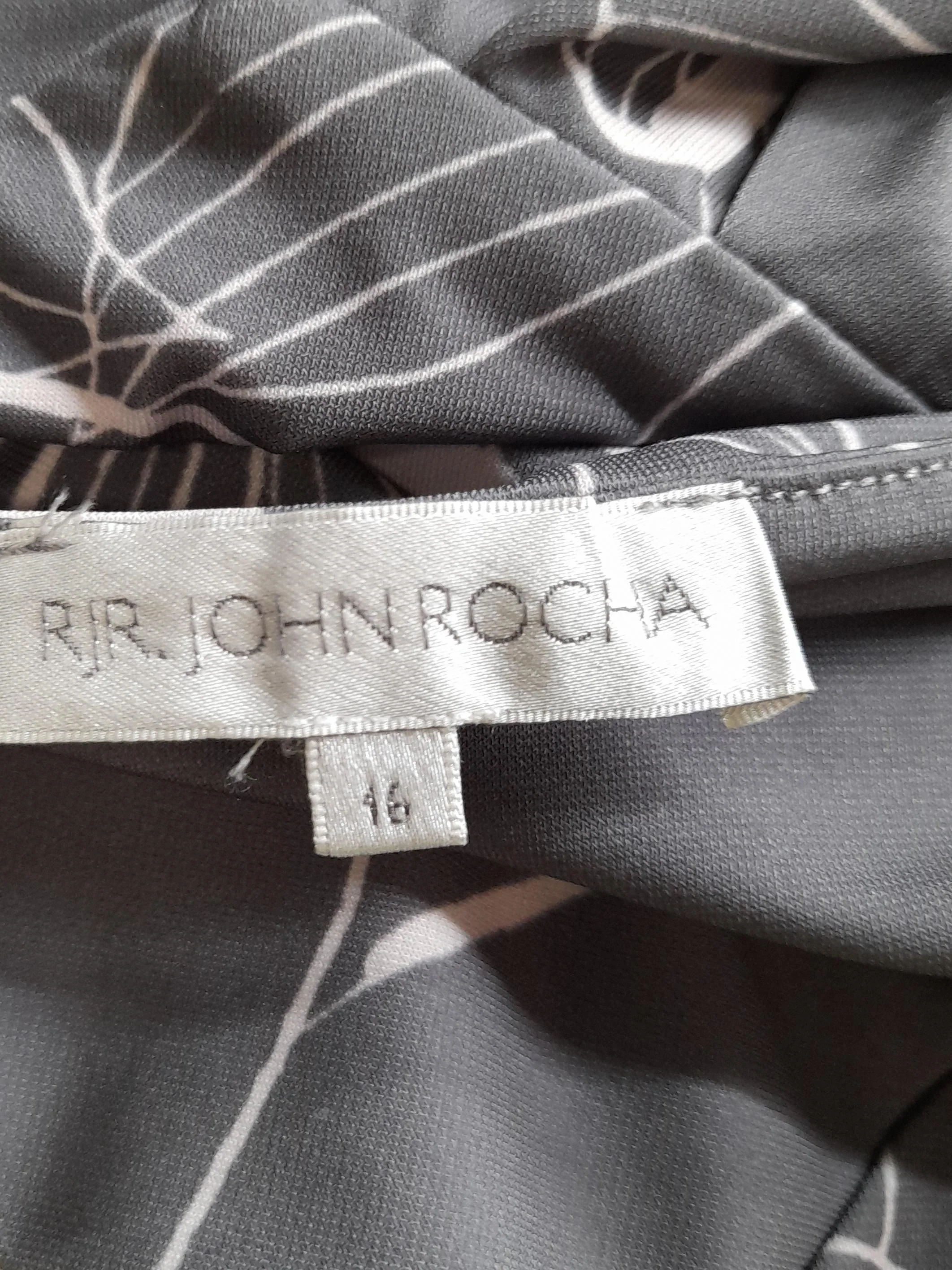 Rocha.John Rocha Bodycon Midi Dress UK16 in Grey - Image 6