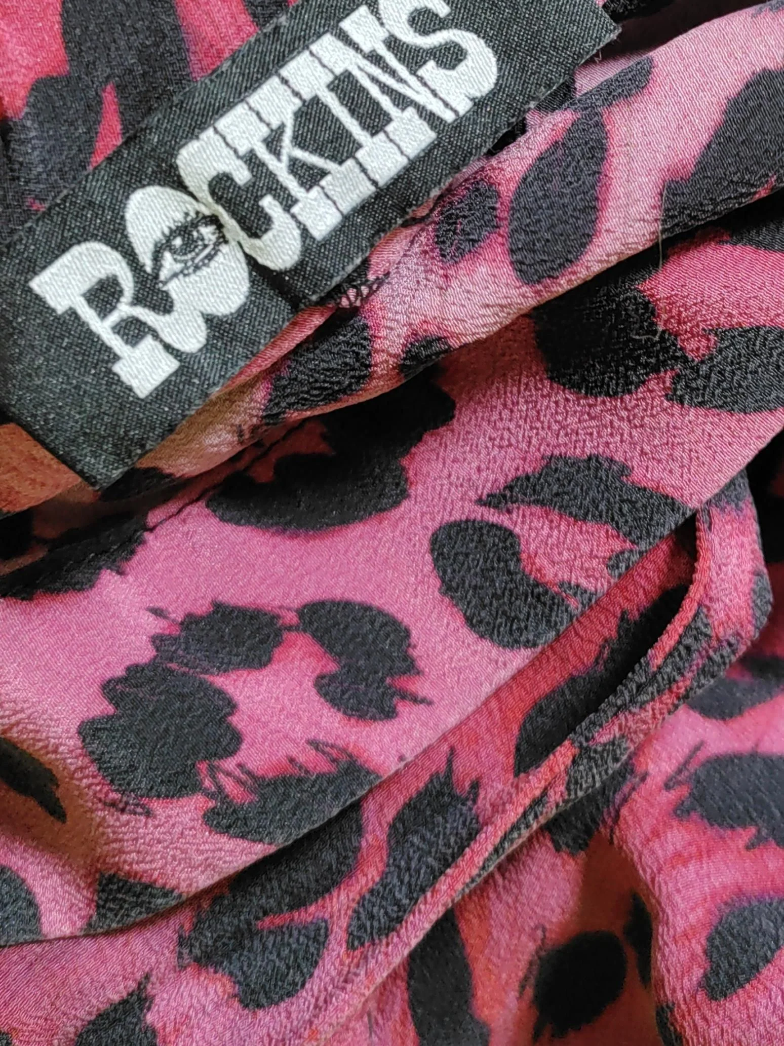 Rockins Women's Trousers M Pink Animal Print 100% Silk Straight Capri - Image 5