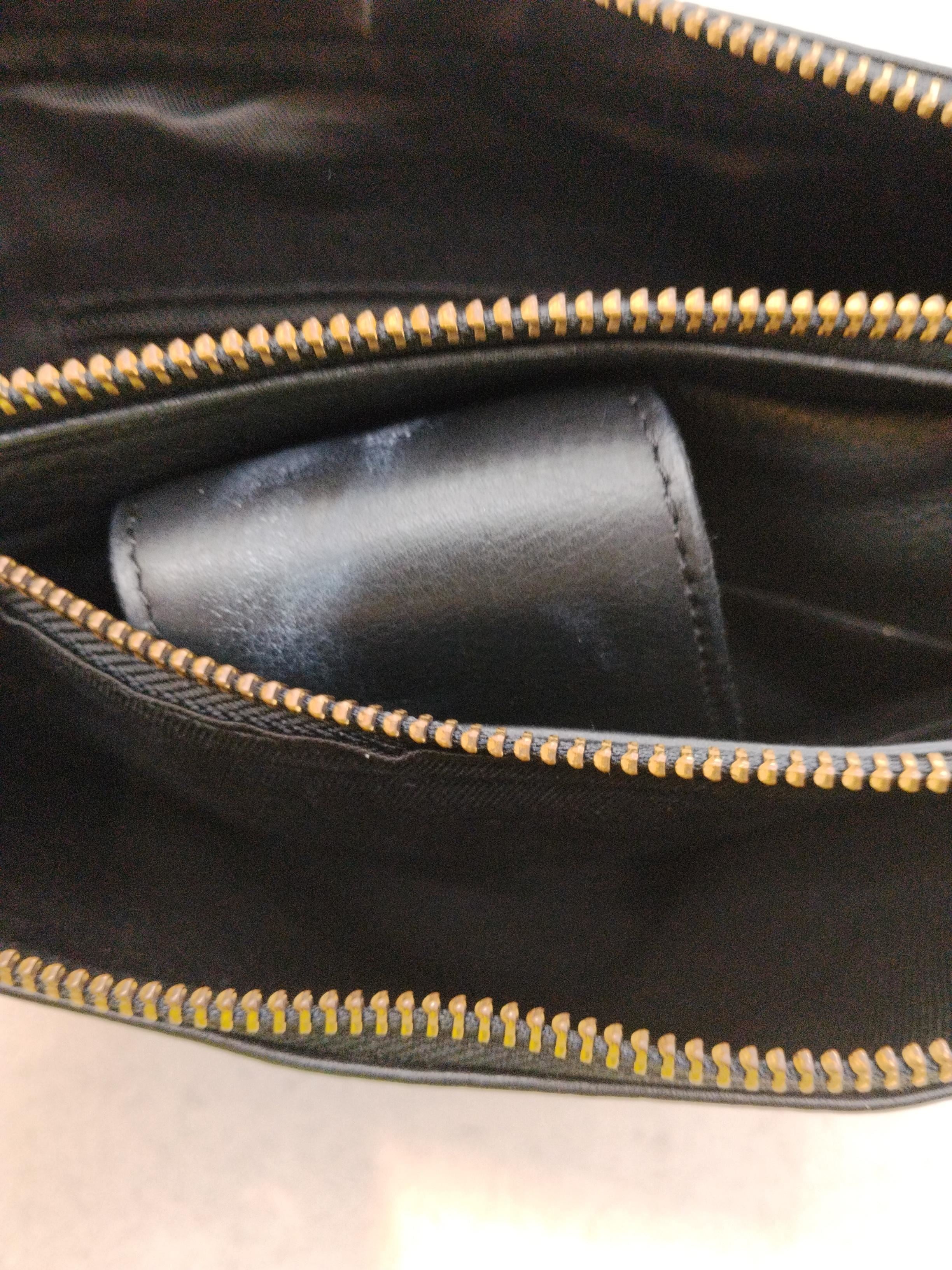 Rowallan Women's Bag Black 100% Leather Crossbody - Image 4