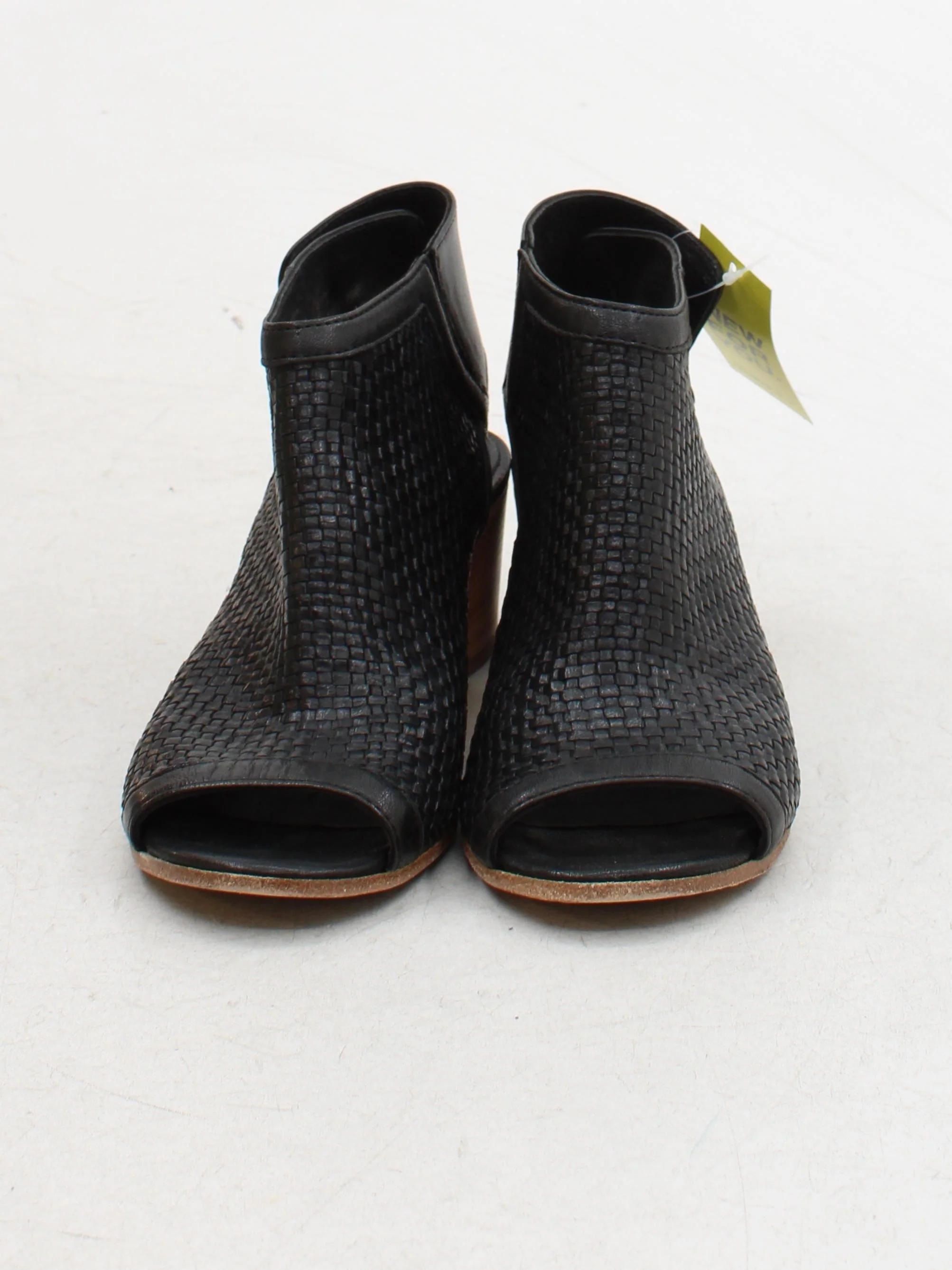 Russell & Bromley Women's Heels UK 5 Black 100% Leather Mule - Image 2