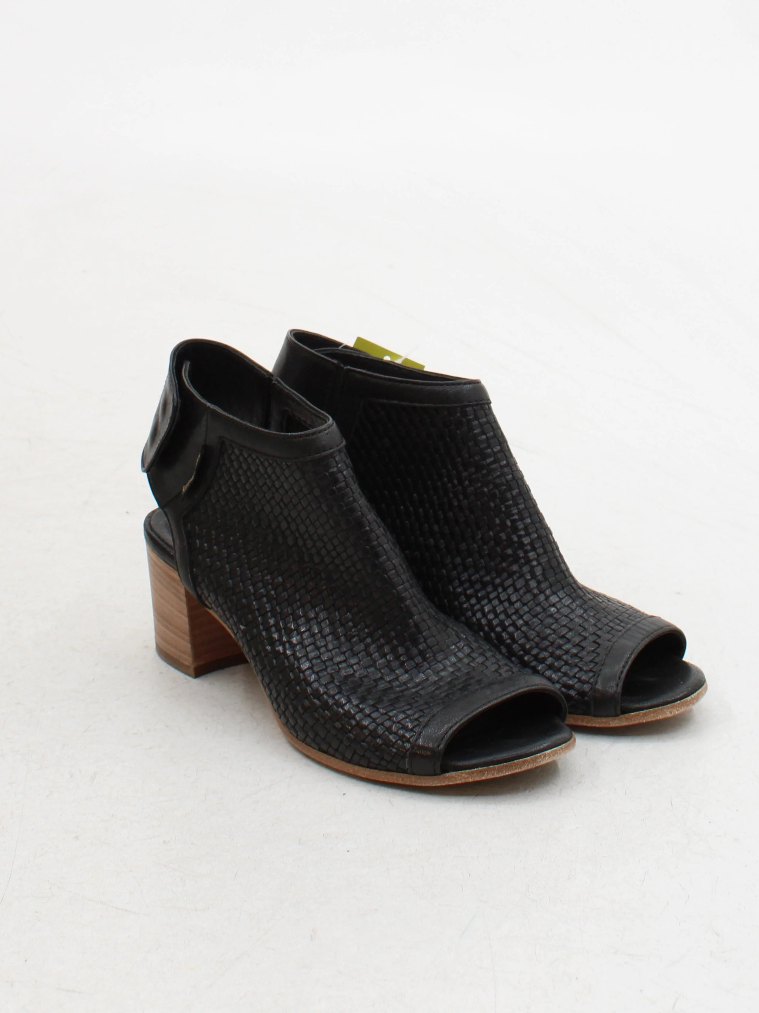 Russell & Bromley Women's Heels UK 5 Black 100% Leather Mule - Image 4