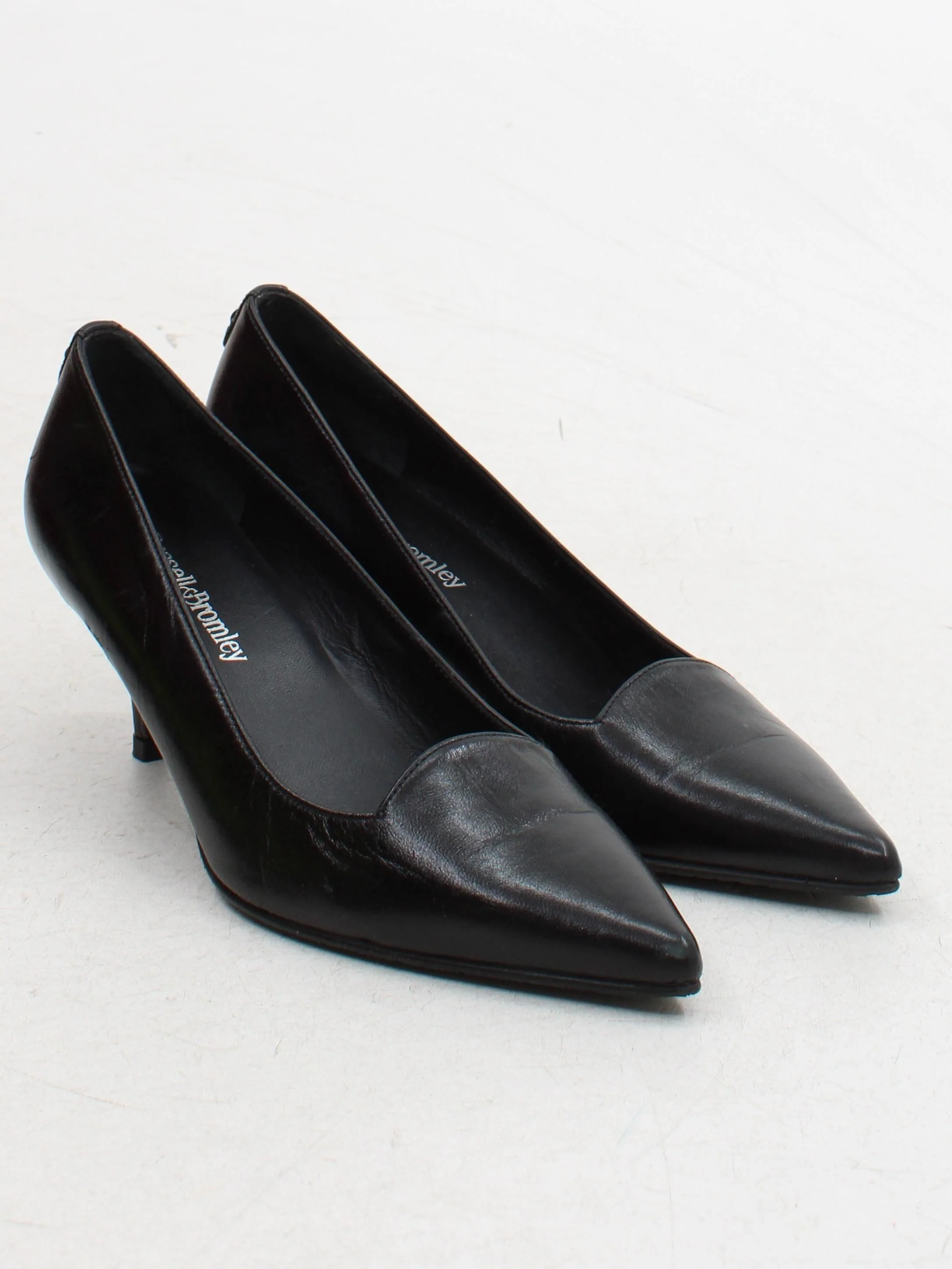 Russell & Bromley Women's Heels UK 7 Black 100% Leather Court - Image 4
