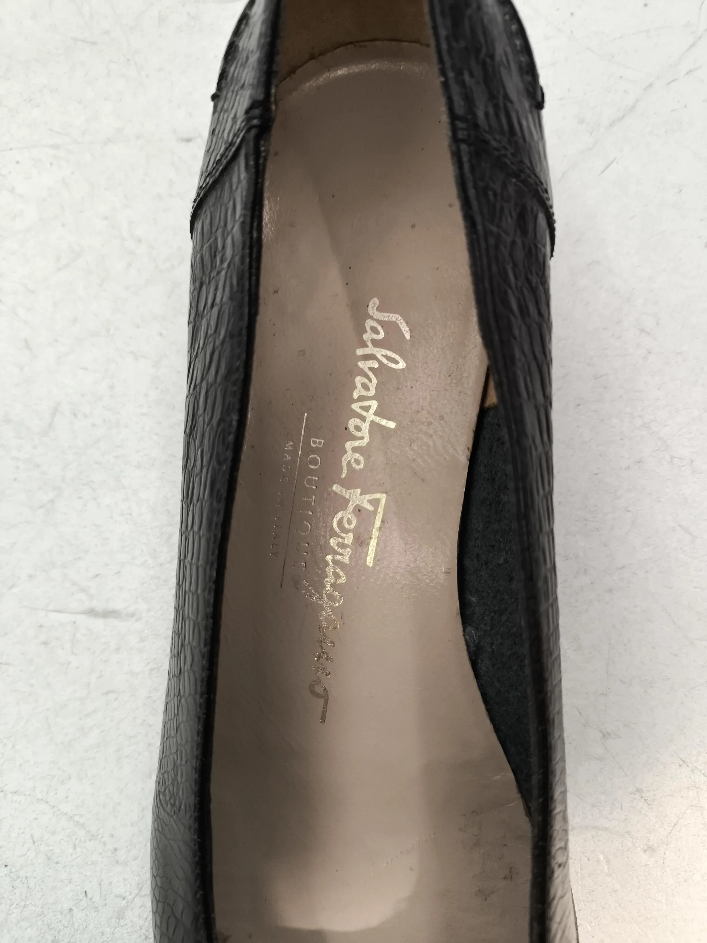 Salvatore Ferragamo Women's Flat Shoes UK 4 Black 100% Leather Loafer - Image 5