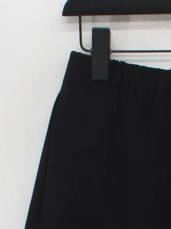 Samsøe & Samsøe Women's Shorts W 30 in Black Polyester with Elastane Cut-Off - Image 4