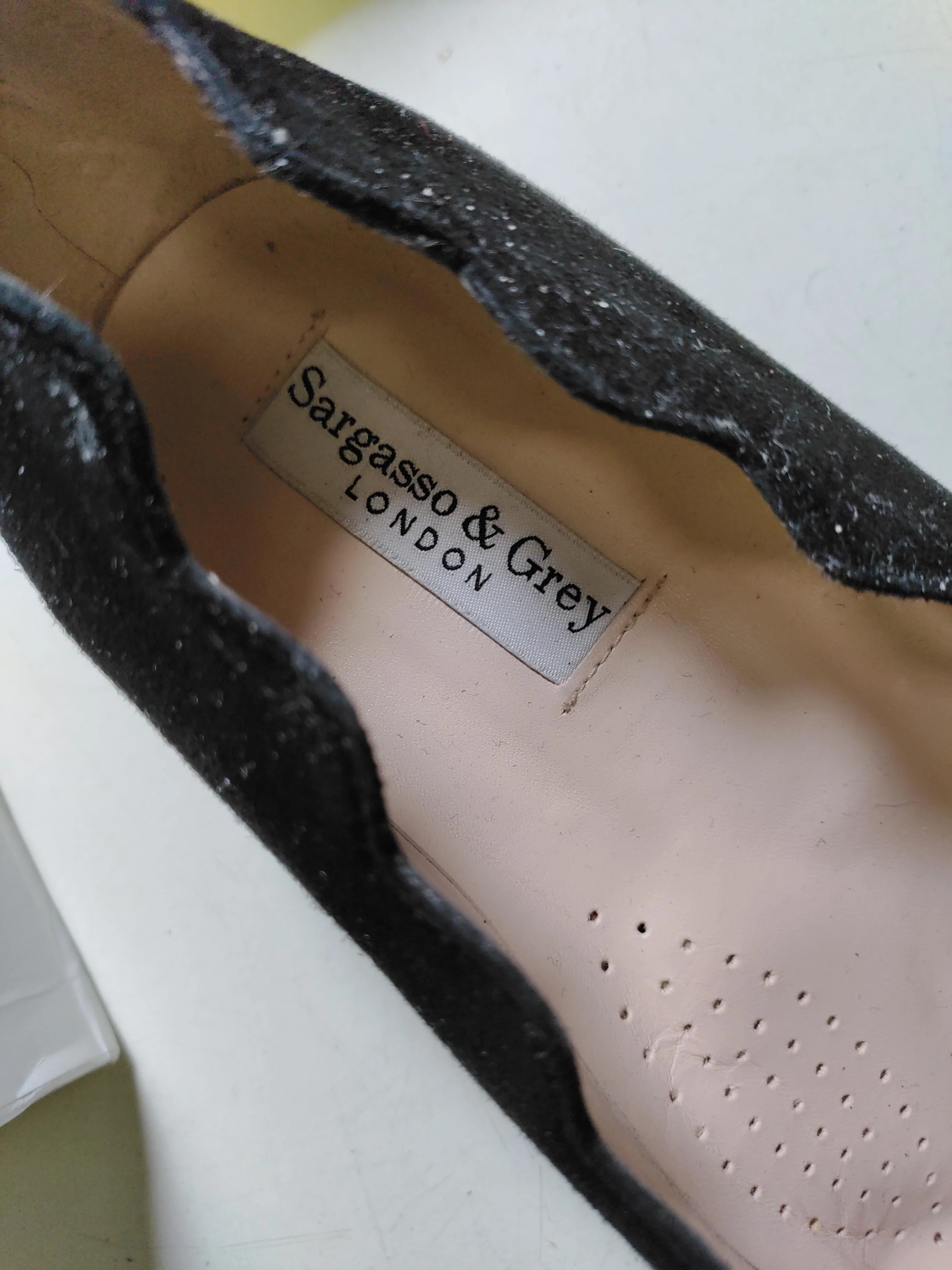 Sargasso And Grey Women's Heels UK 6.5 Black Suede with Leather Court - Image 8