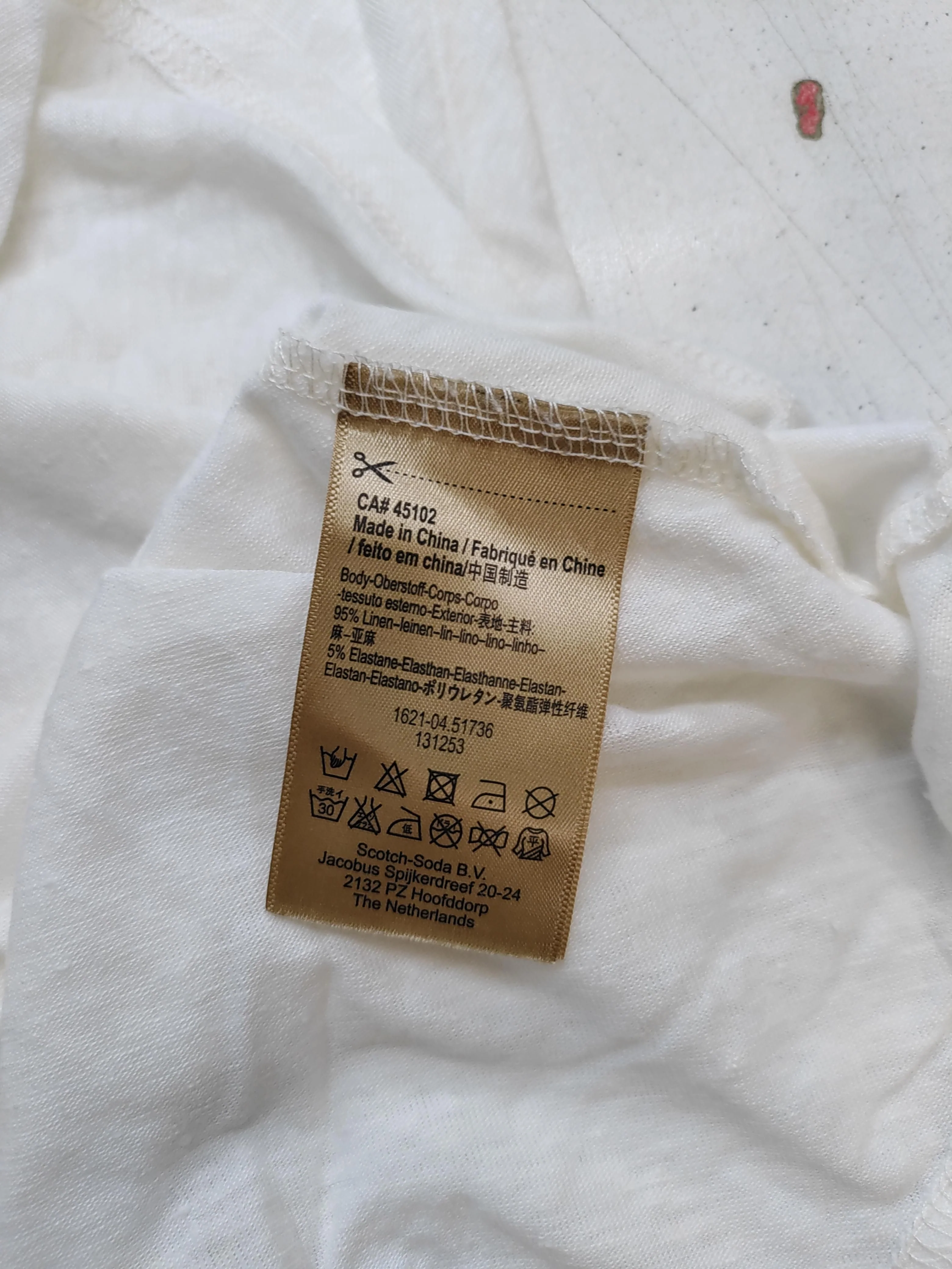 Scotch & Soda Women's T-Shirt S White Linen with Elastane Basic - Image 6