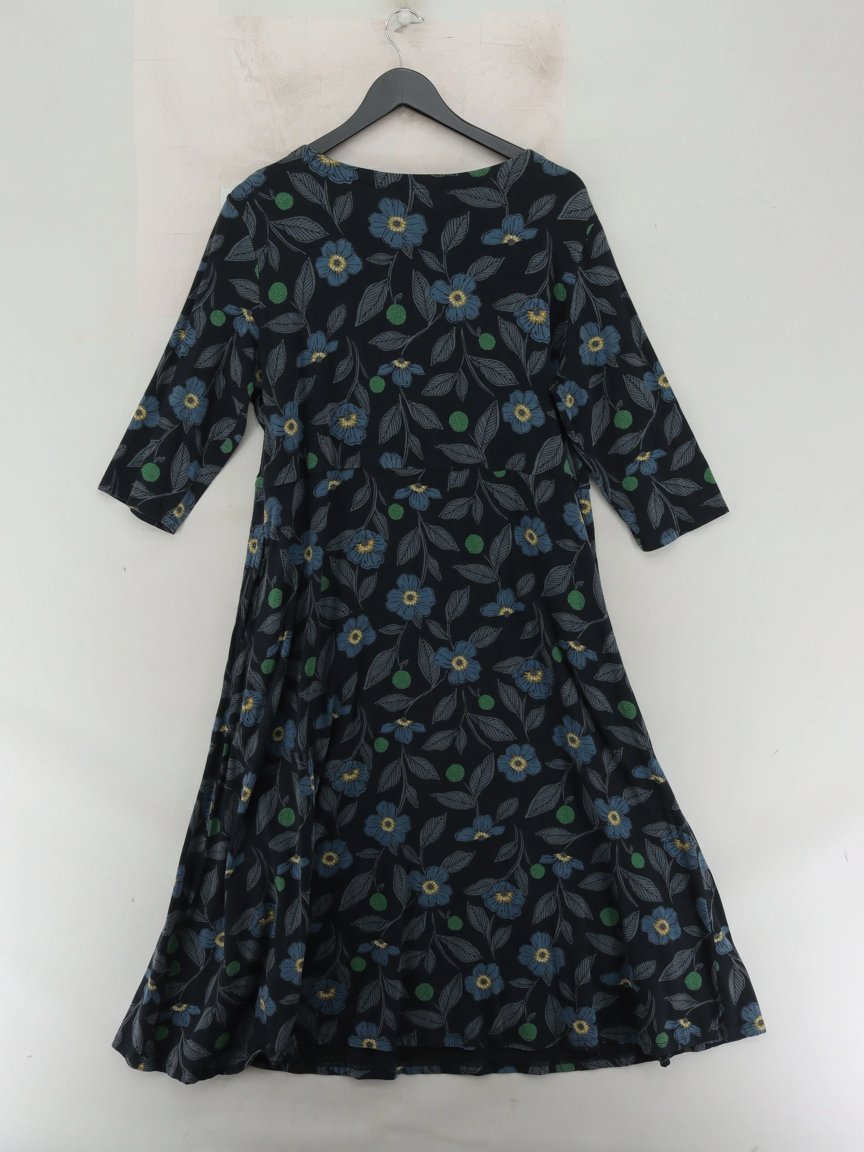SEASALT CORNWALL Jumper Midi Dress UK20 in Black - Image 2