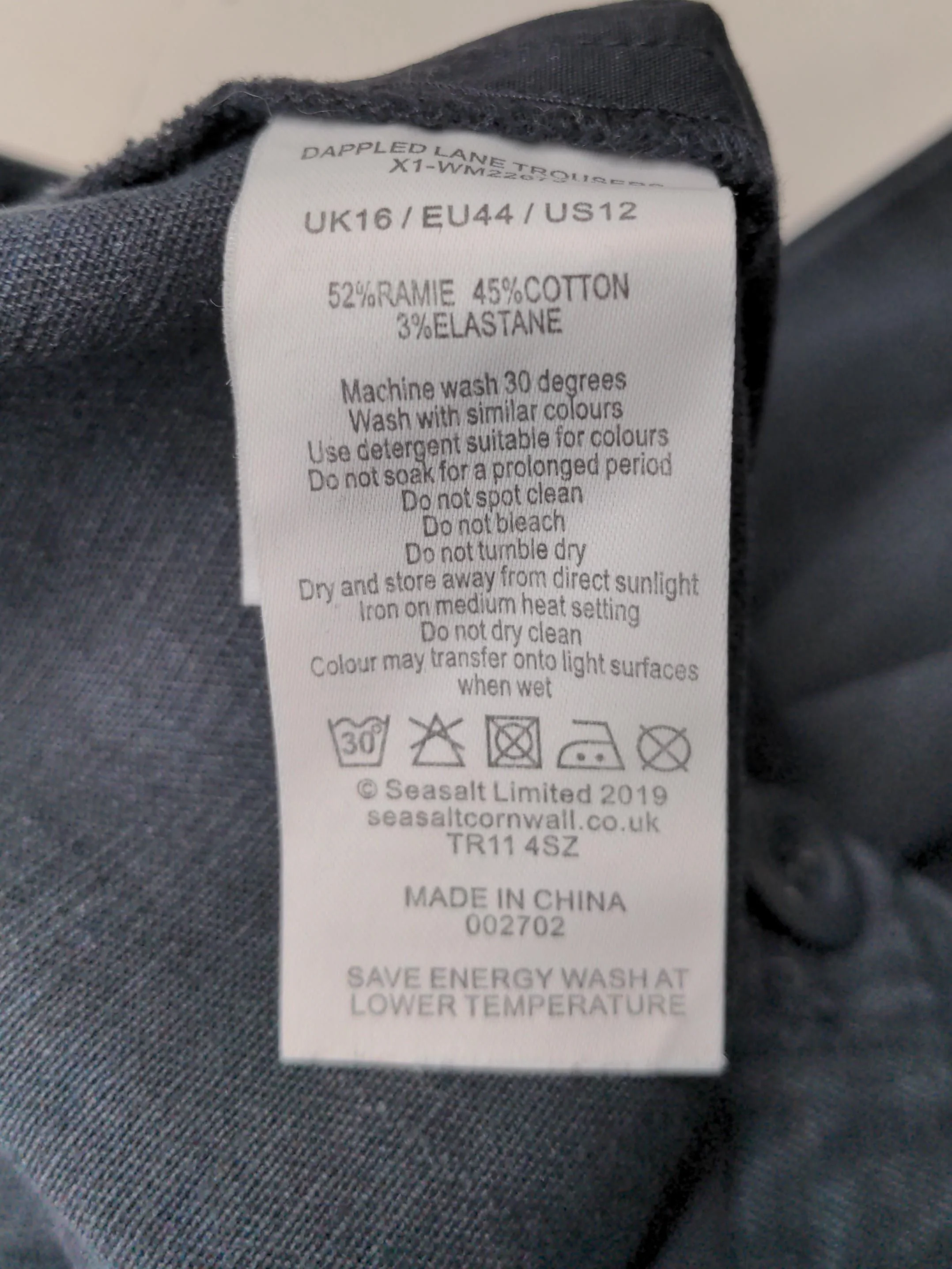 SEASALT CORNWALL Women's Trousers UK 16 Black Cotton with Elastane Capri - Image 6