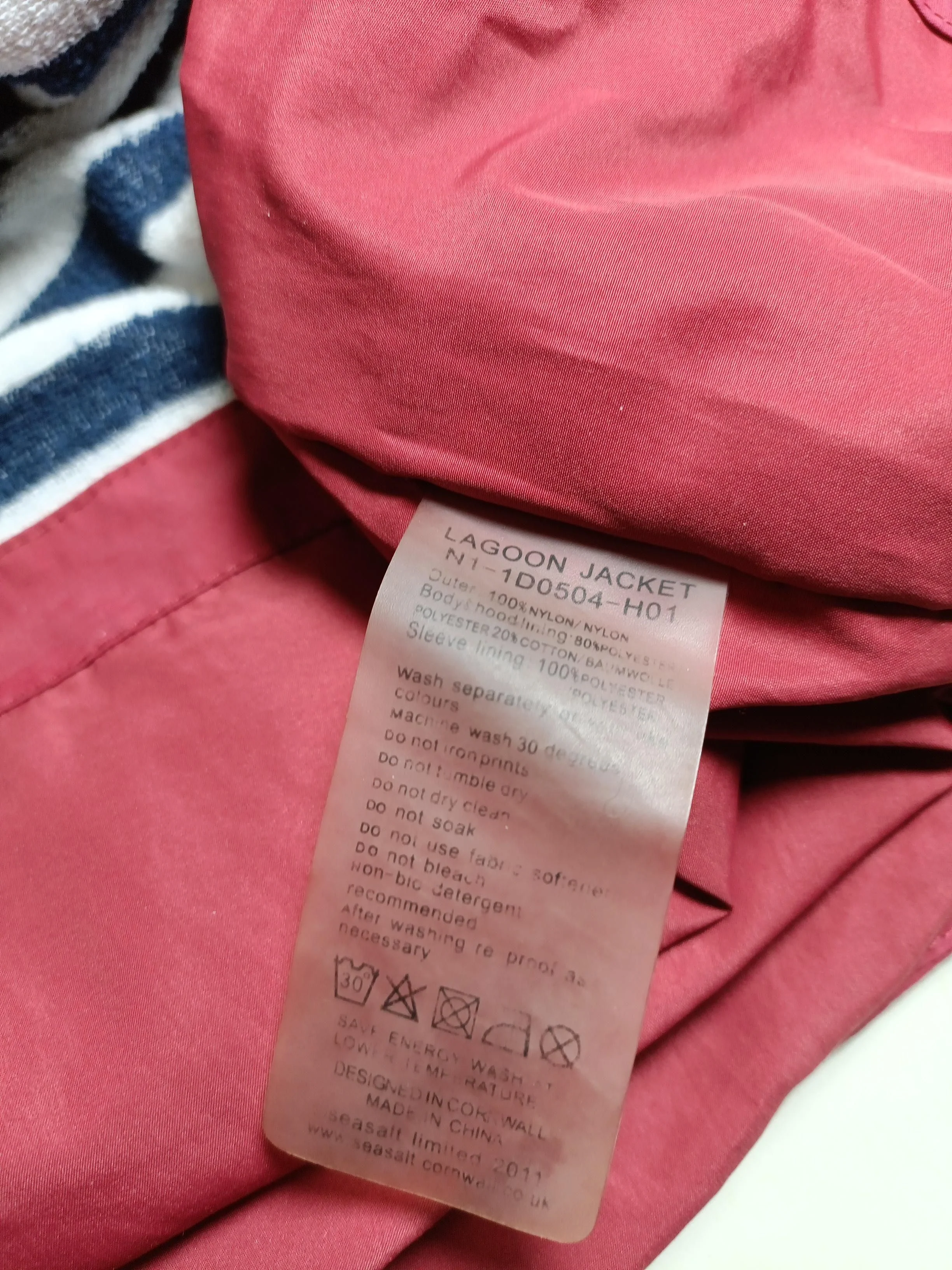 Seasalt Rain Coat jacket red - Image 6