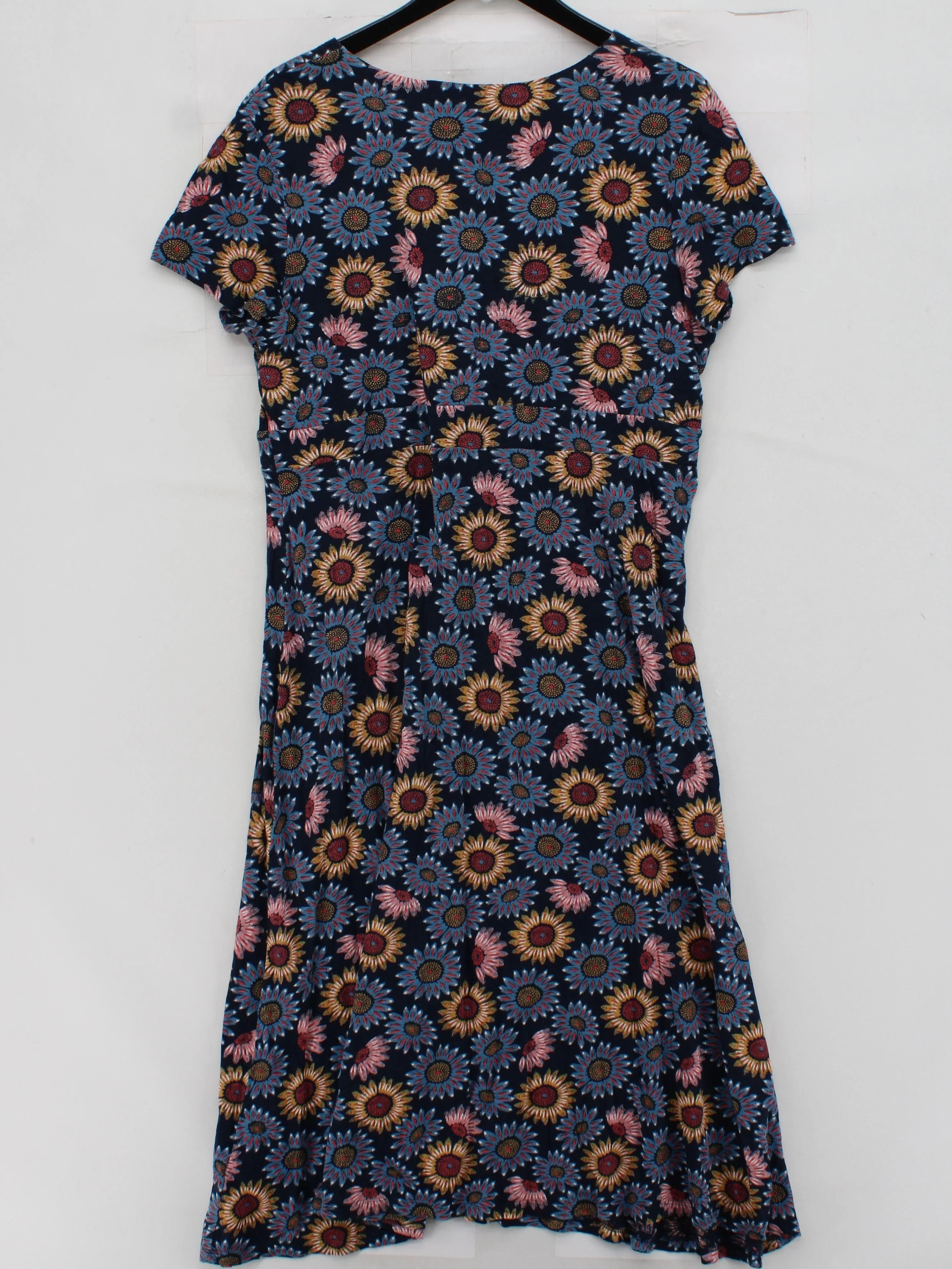 Seasalt T-Shirt Midi Dress UK16 in Multi - Image 2