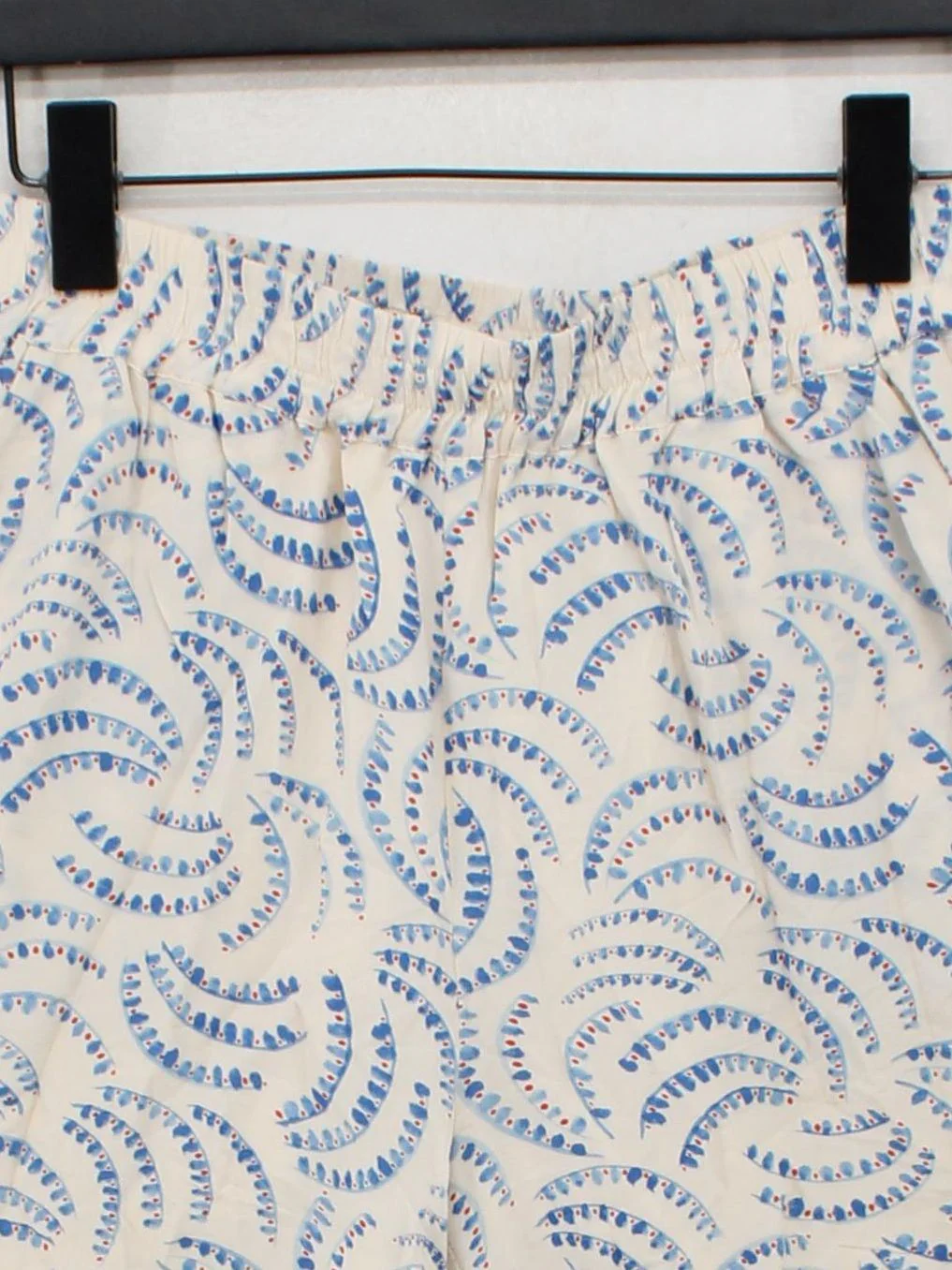 Second Female Women's Shorts M Cream Viscose with Polyester, Elastane Cargo - Image 3