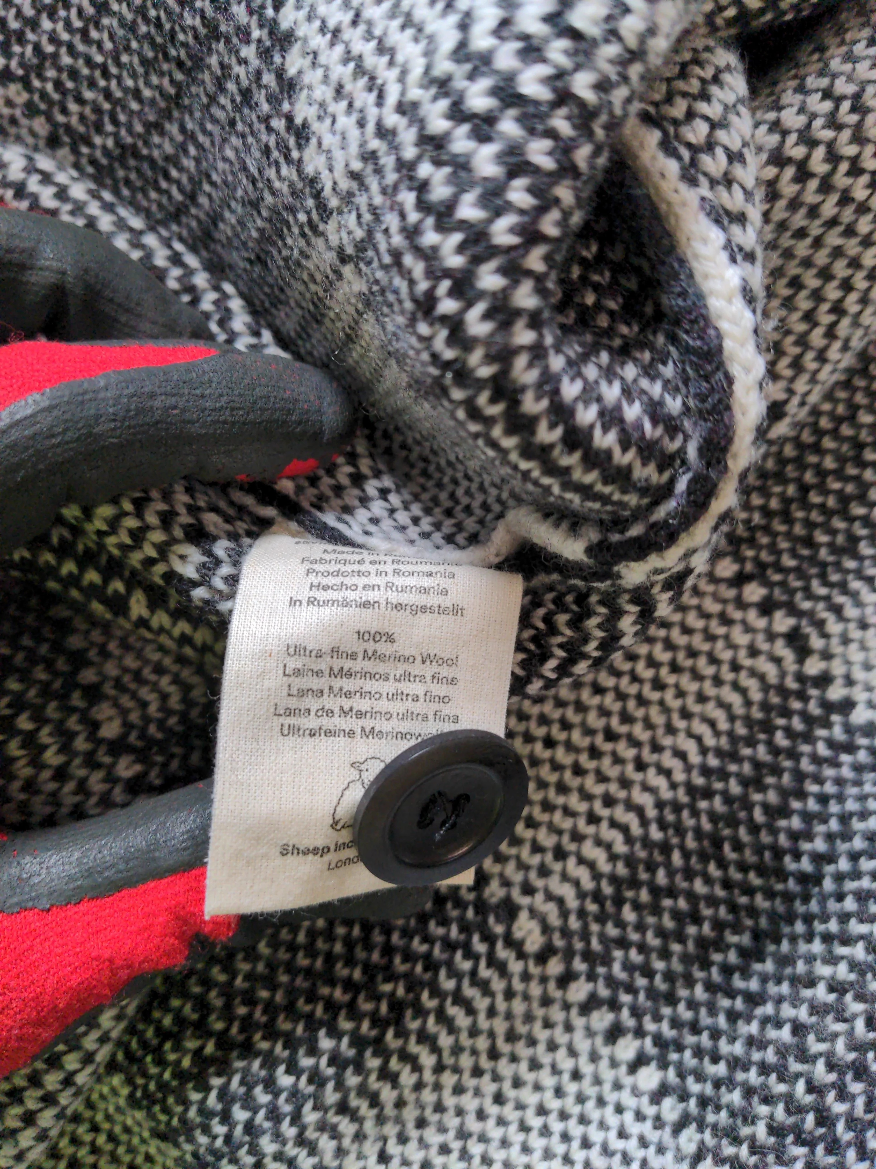 Sheep Inc Men's Cardigan M Multi Checkered 100% Wool V-Neck Cardigan - Image 6