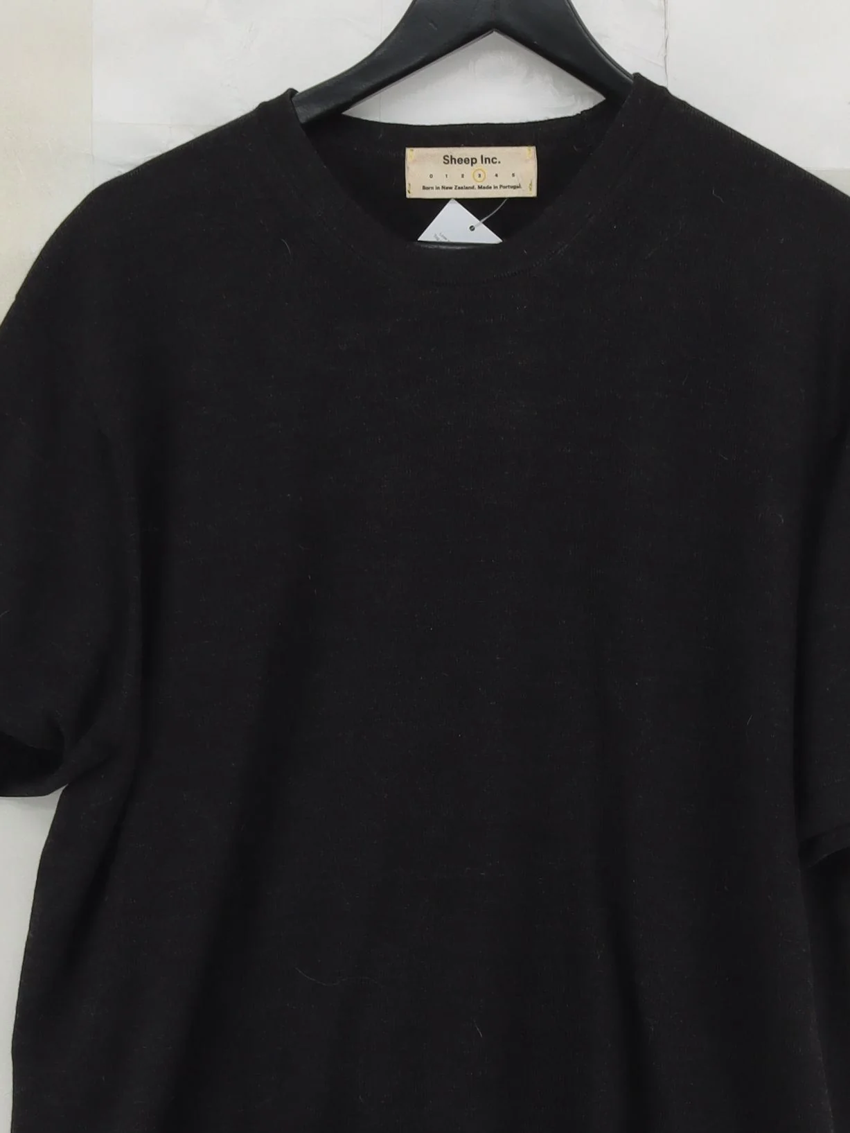 Sheep Inc Men's T-Shirt L Black 100% Wool Basic - Image 3