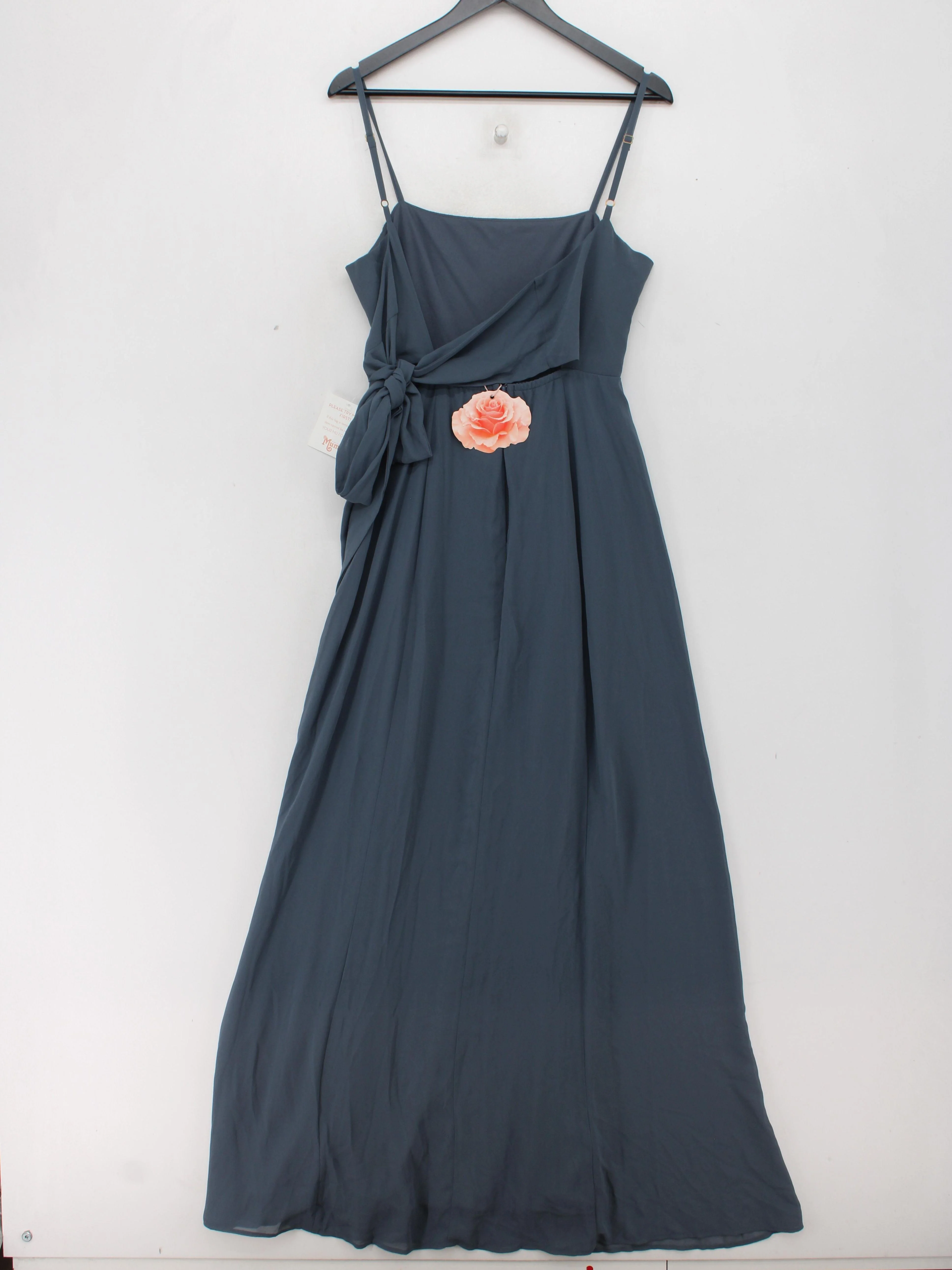 Show Me Your Mumu Maxi Dress M in Blue - Image 2