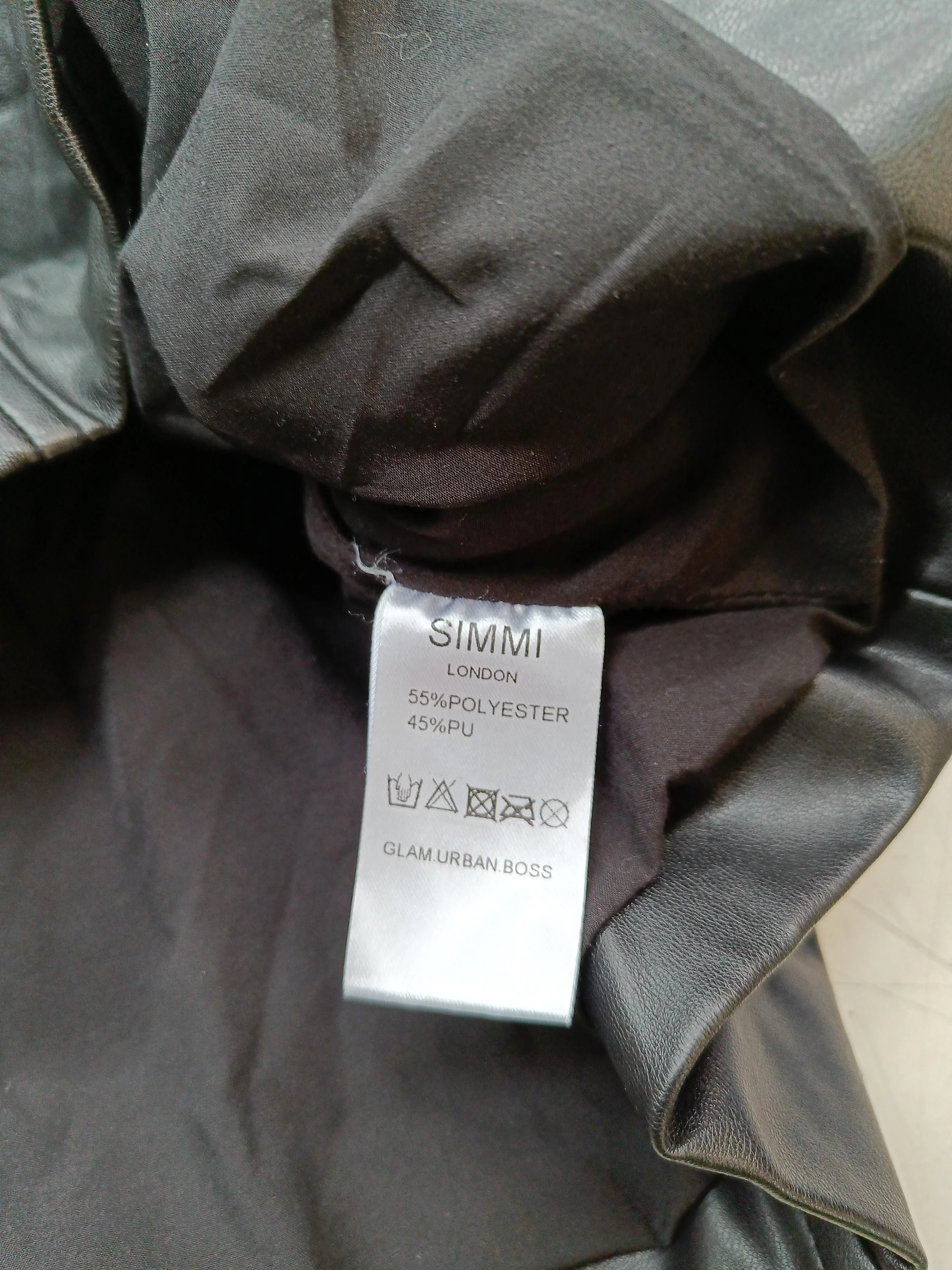 Simmi London Women's Mini Skirt UK 12 Black Faux Leather with Polyester Mini - Image 7
