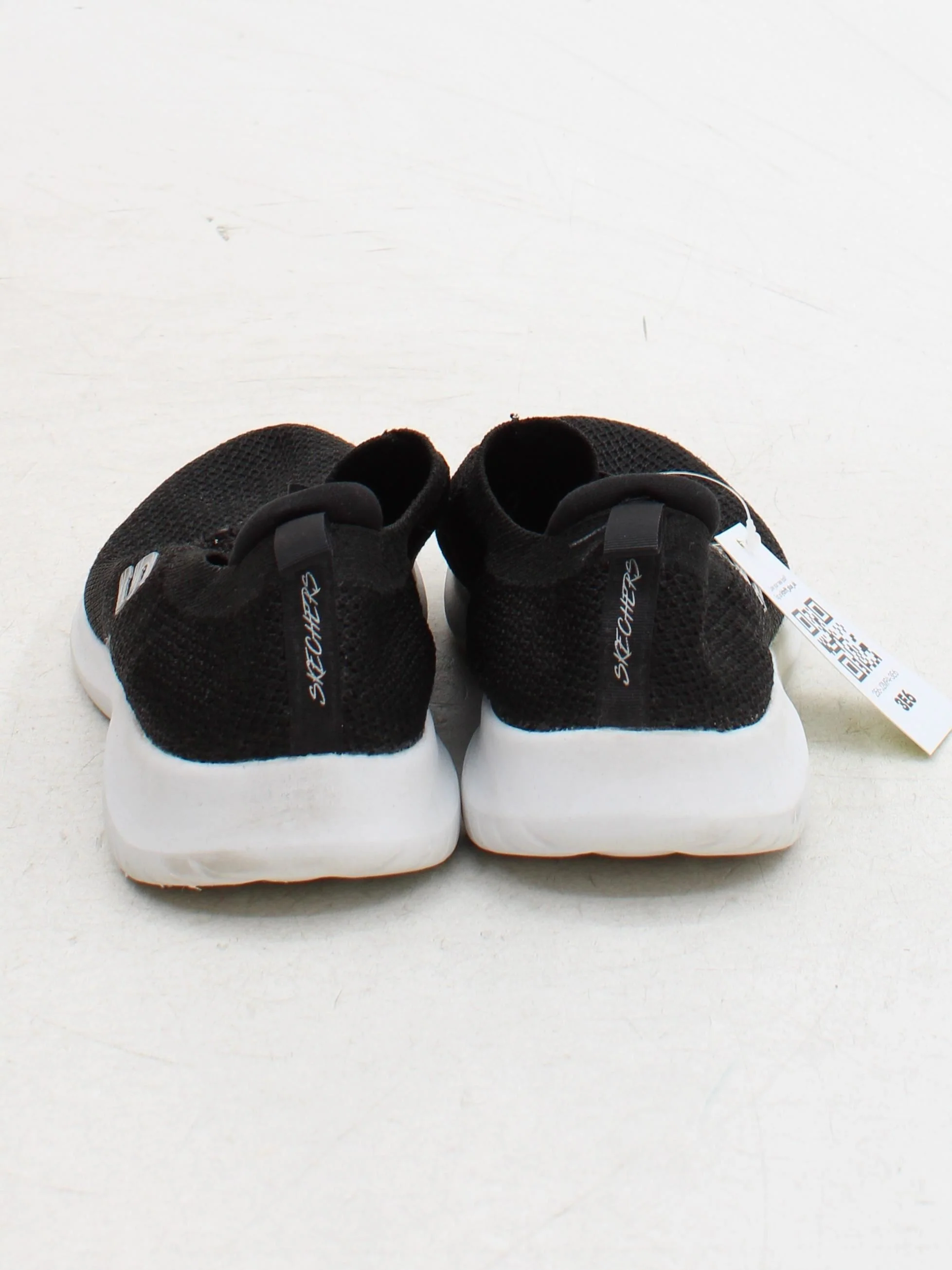 Skechers Women's Trainers UK3 in Black - Image 3
