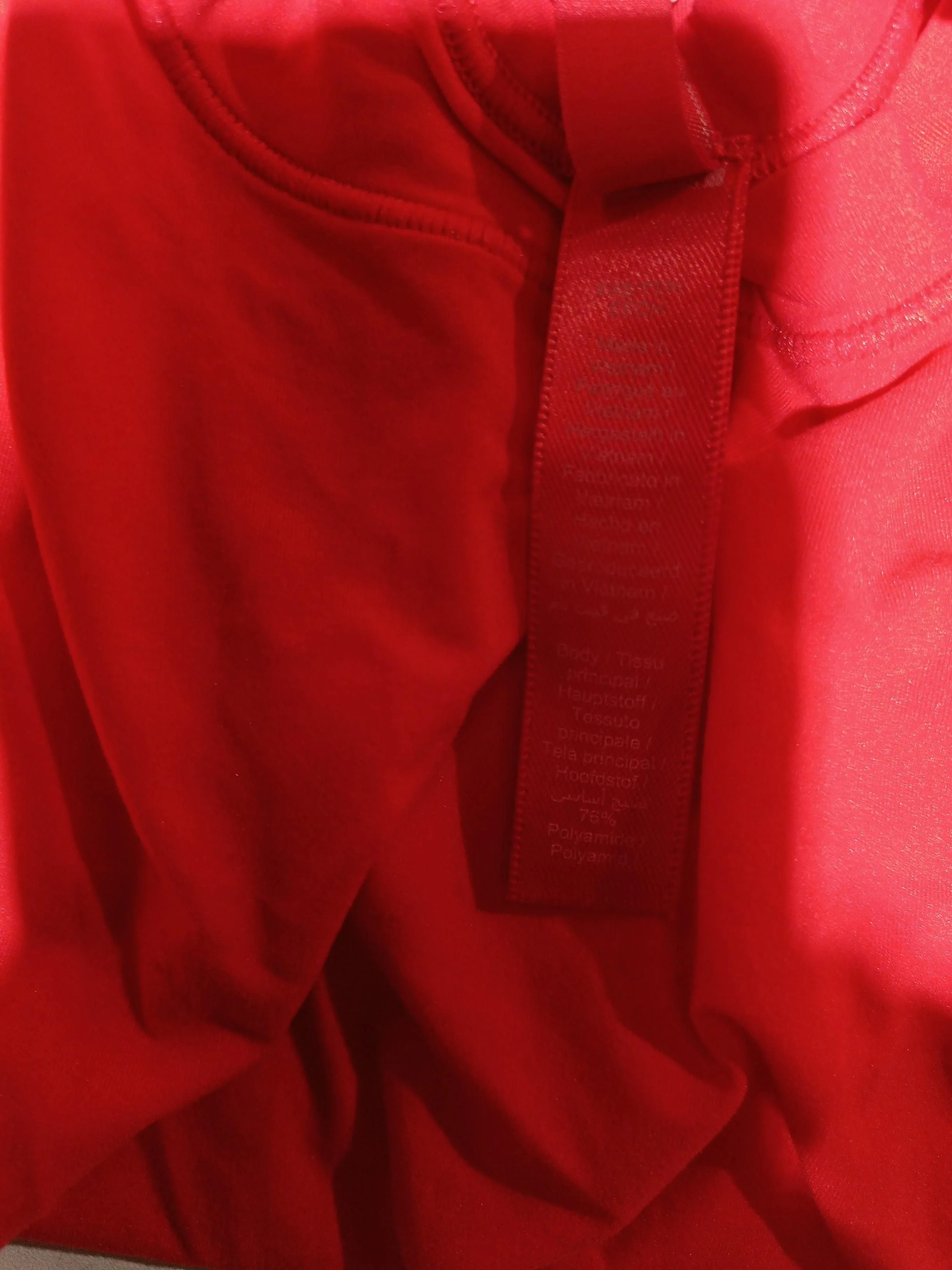 Skims Women's T-Shirt XXS Red Polyamide with Elastane Basic New with tags - Image 6