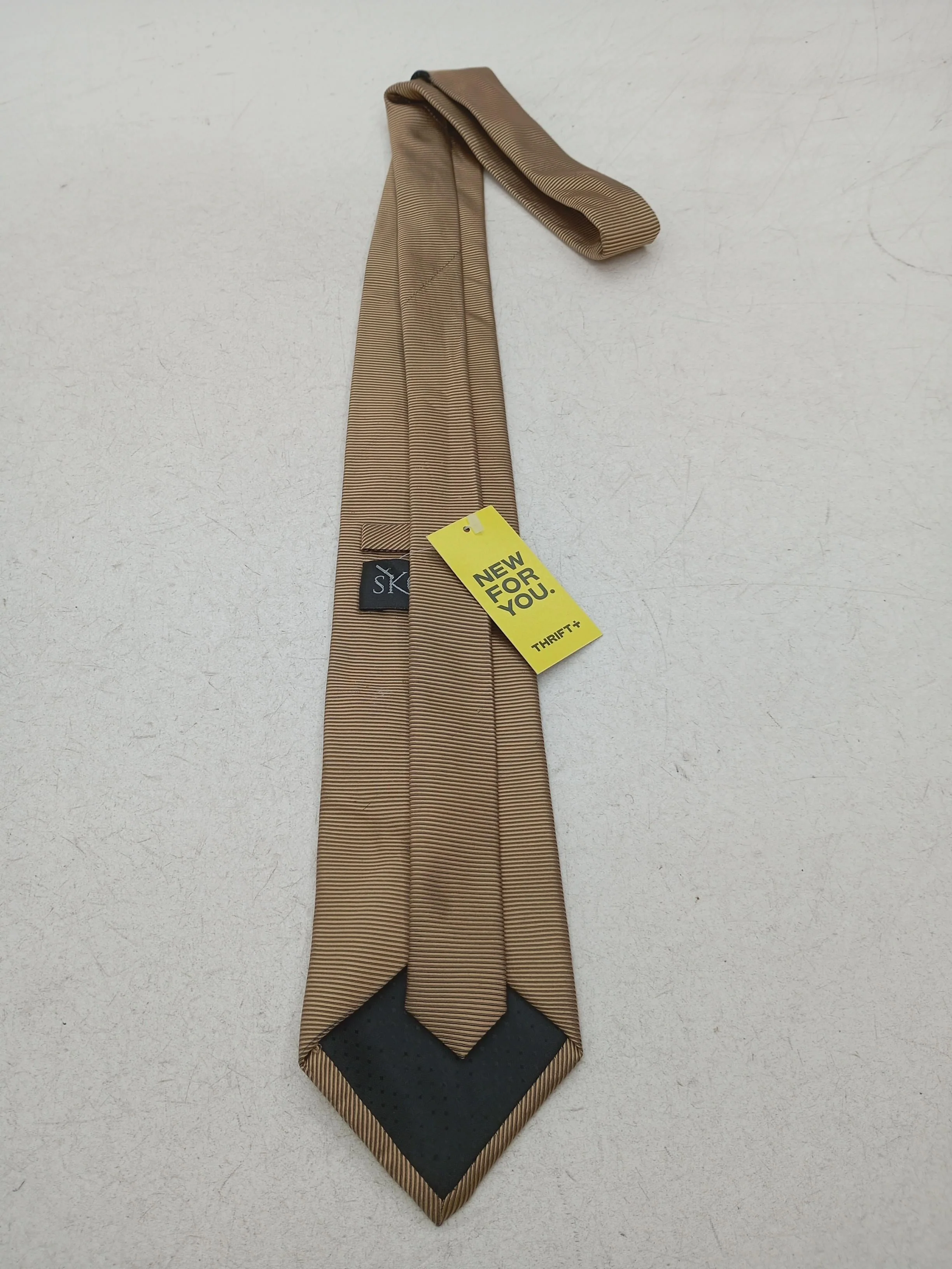Skopes Men's Tie Gold Striped 100% Silk - Image 2