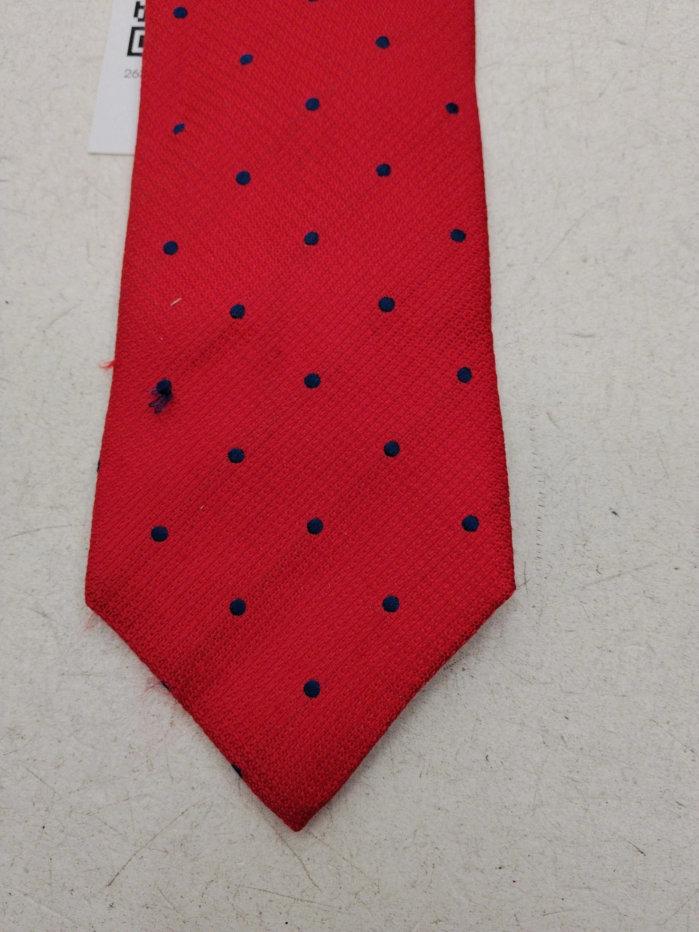 Skopes Men's Tie Red Polkadot 100% Silk - Image 3