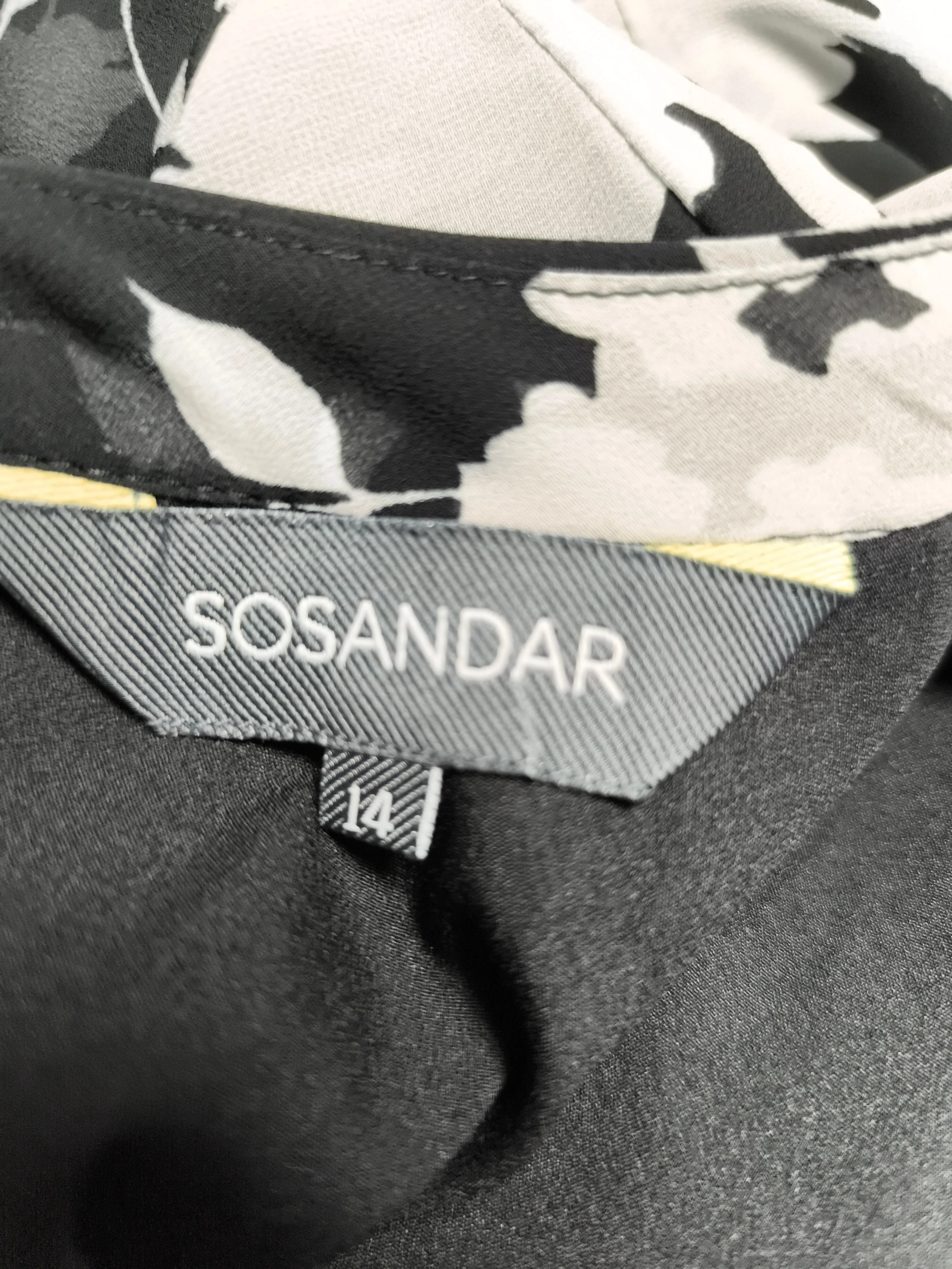Sosandar Shirt Mini Dress UK14 in Black - Image 5