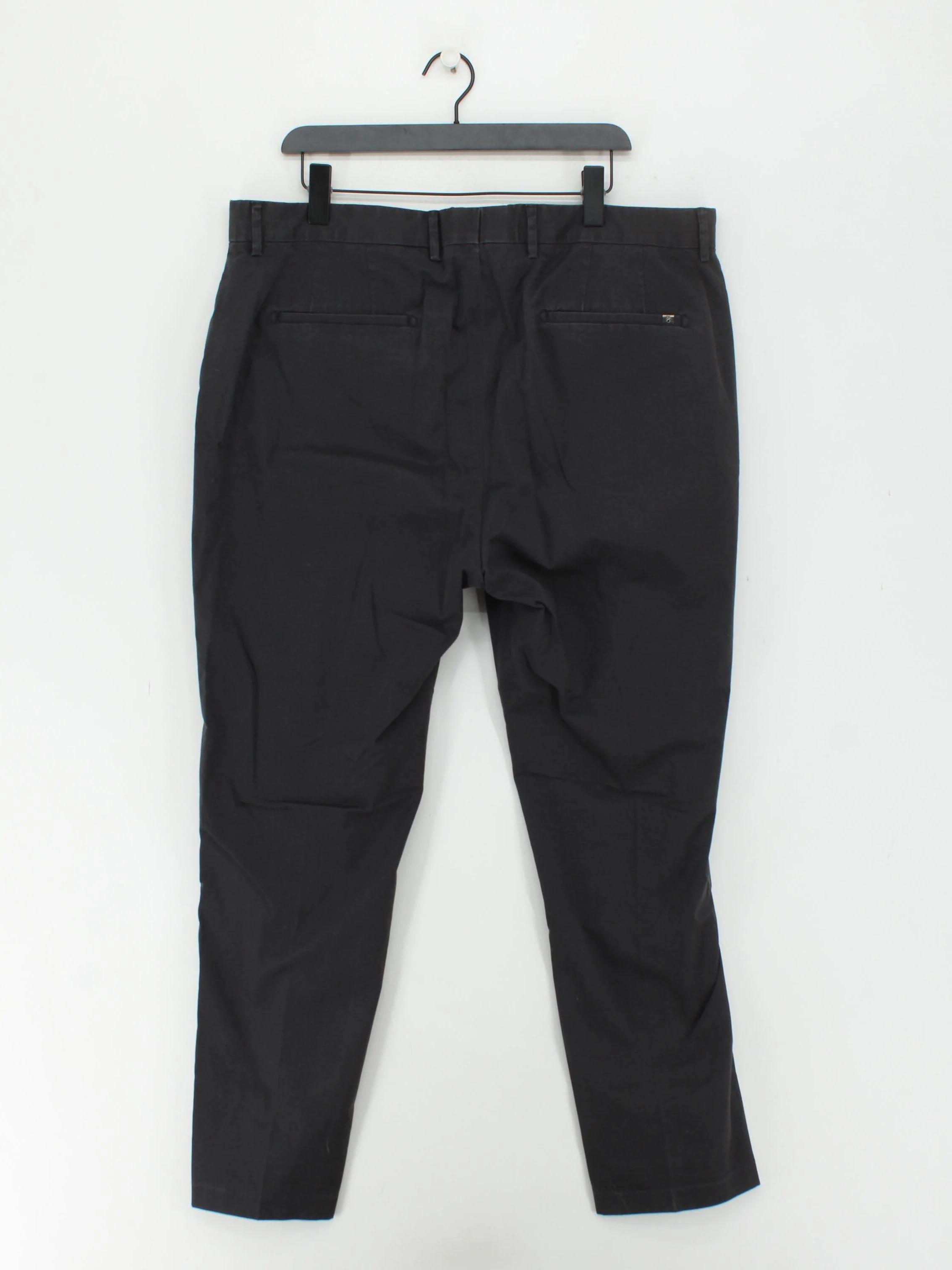 Spoke Men's Trousers W 40 in Black Cotton with Elastane Tapered Chino - Image 2