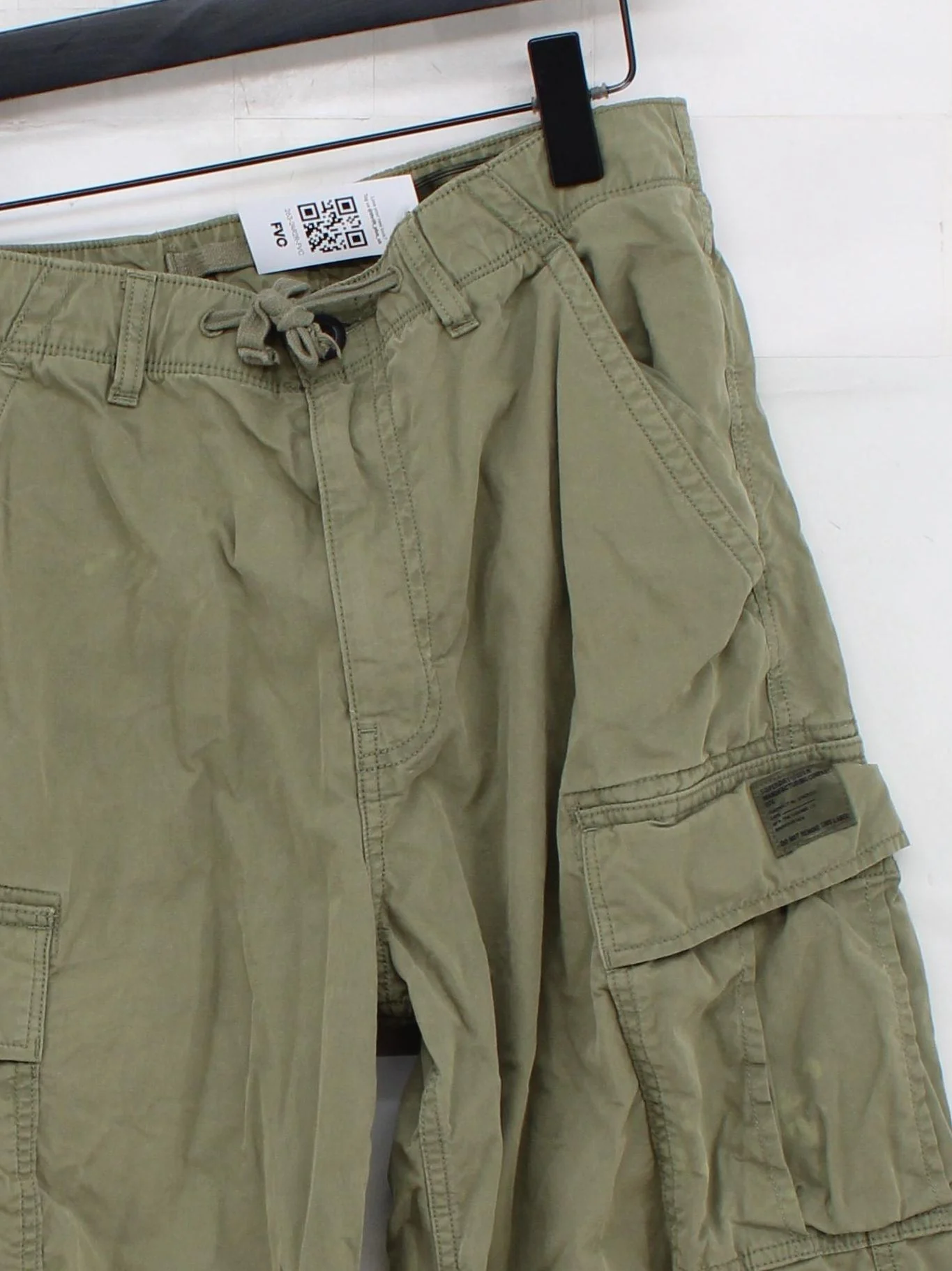 Superdry Men's Trousers W 32 in Green Cotton with Nylon Tapered Cargo - Image 3