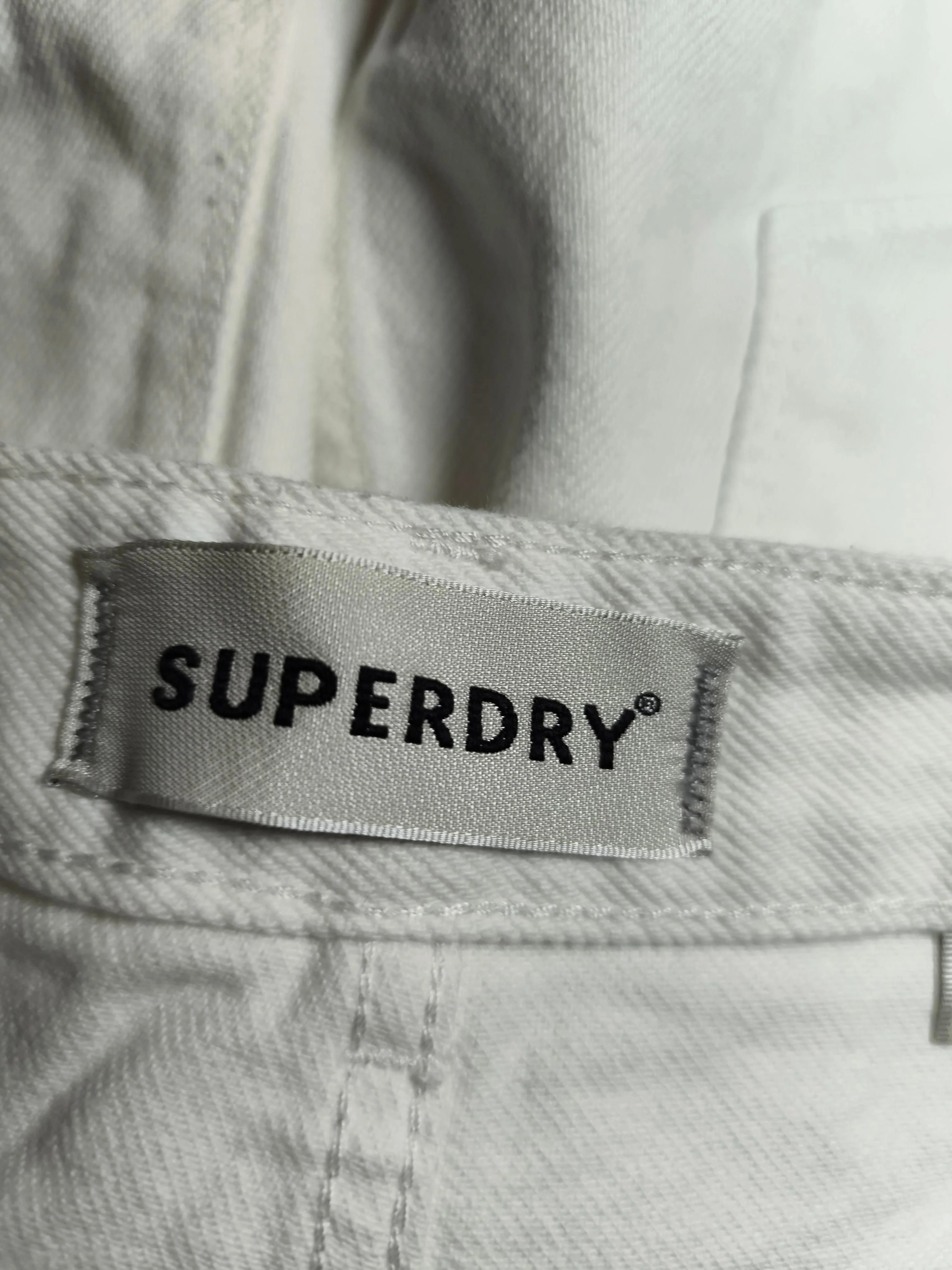 Superdry Women's Shorts W 28 in White 100% Cotton Cut-Off - Image 5