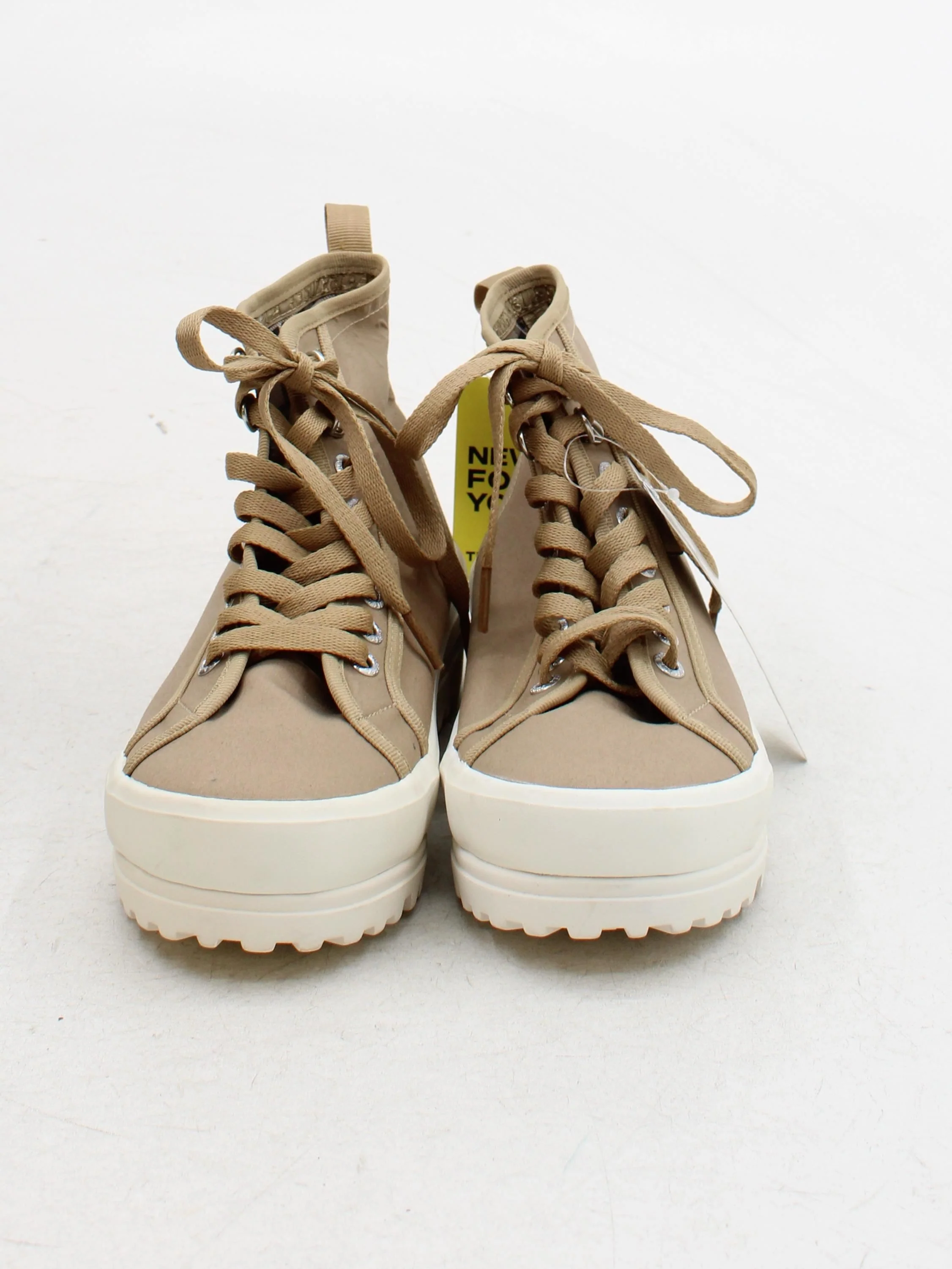 Superga S3112DW-W6C Women's Trainers S3112DW-W6C UK6.5 EU40 US9 in Tan - Image 2