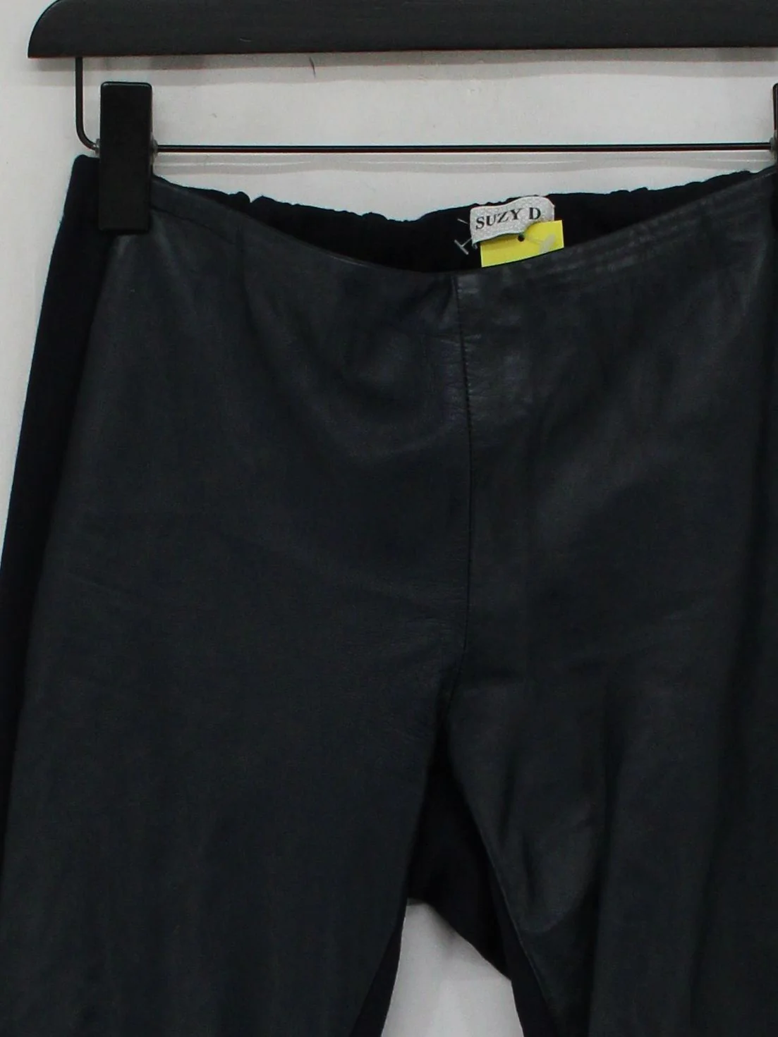 Suzy D Women's Trousers M Black Leather - Image 3
