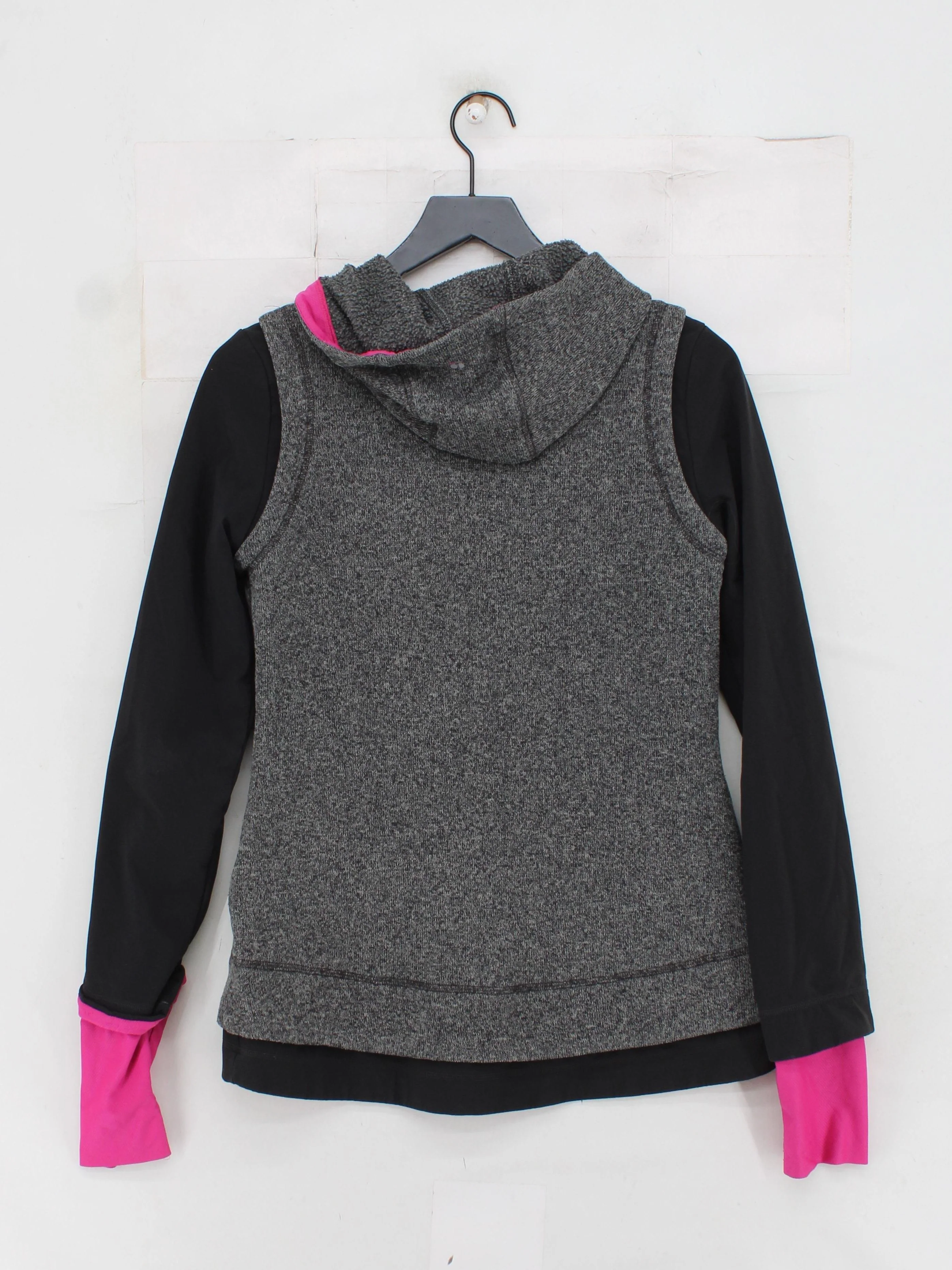 Sweaty Betty Women's Hoodie M Multi Polyester with Elastane Pullover - Image 2