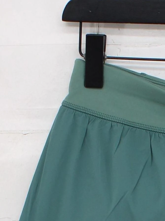 Sweaty Betty Women's Shorts M Green Polyamide with Elastane Sweat - Image 4