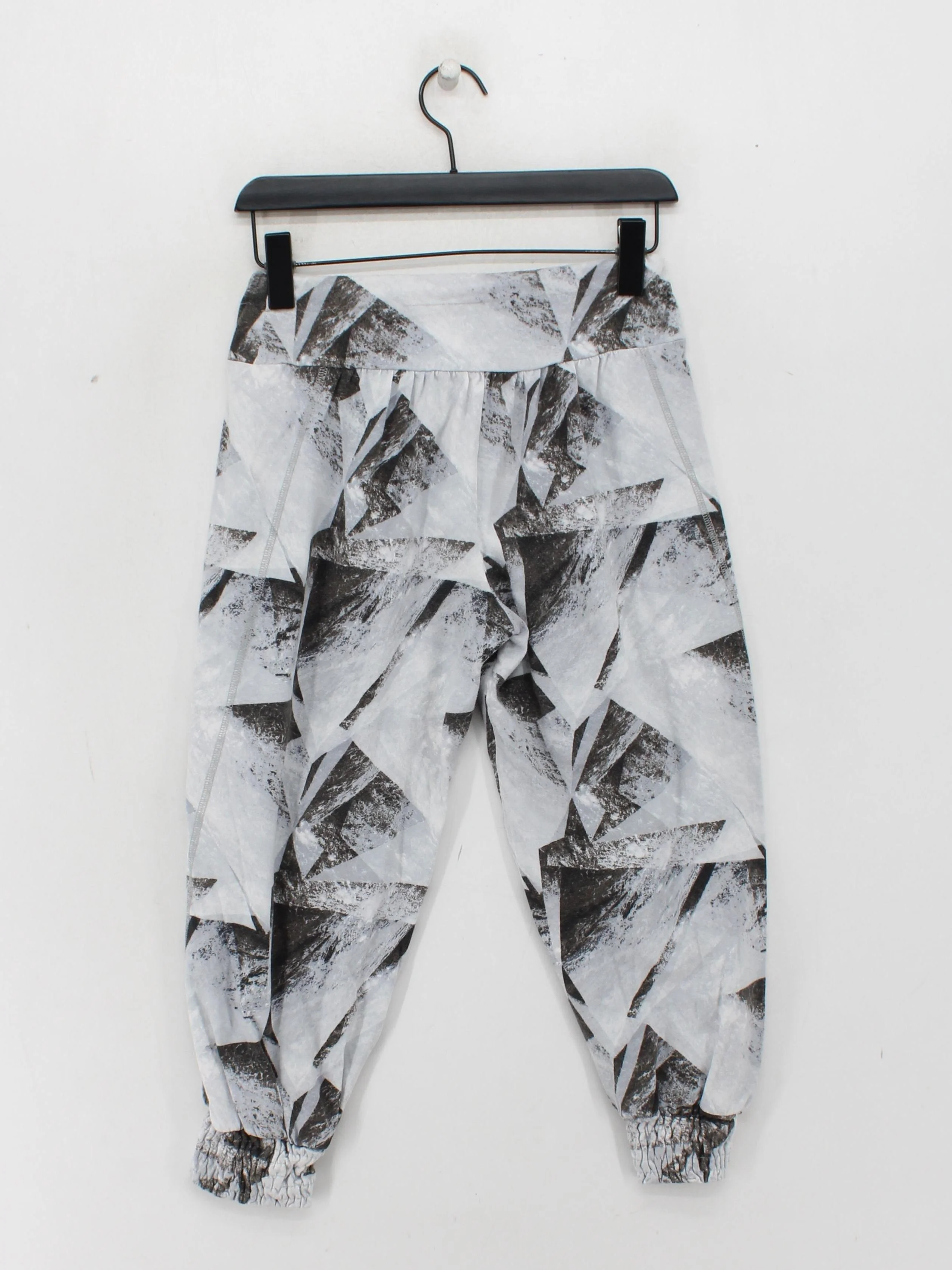 Sweaty Betty Women's Sports Bottoms XS Grey Cotton with Elastane Sweatpants - Image 2