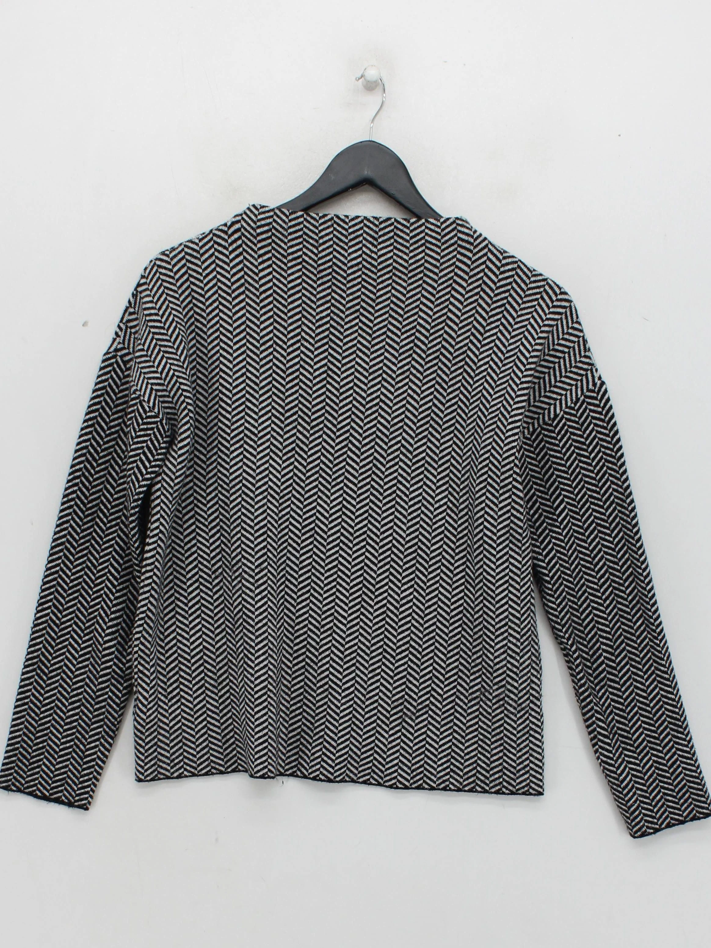 Tahari Women's Jumper S Multi Rayon with Polyester, Nylon Pullover - Image 2