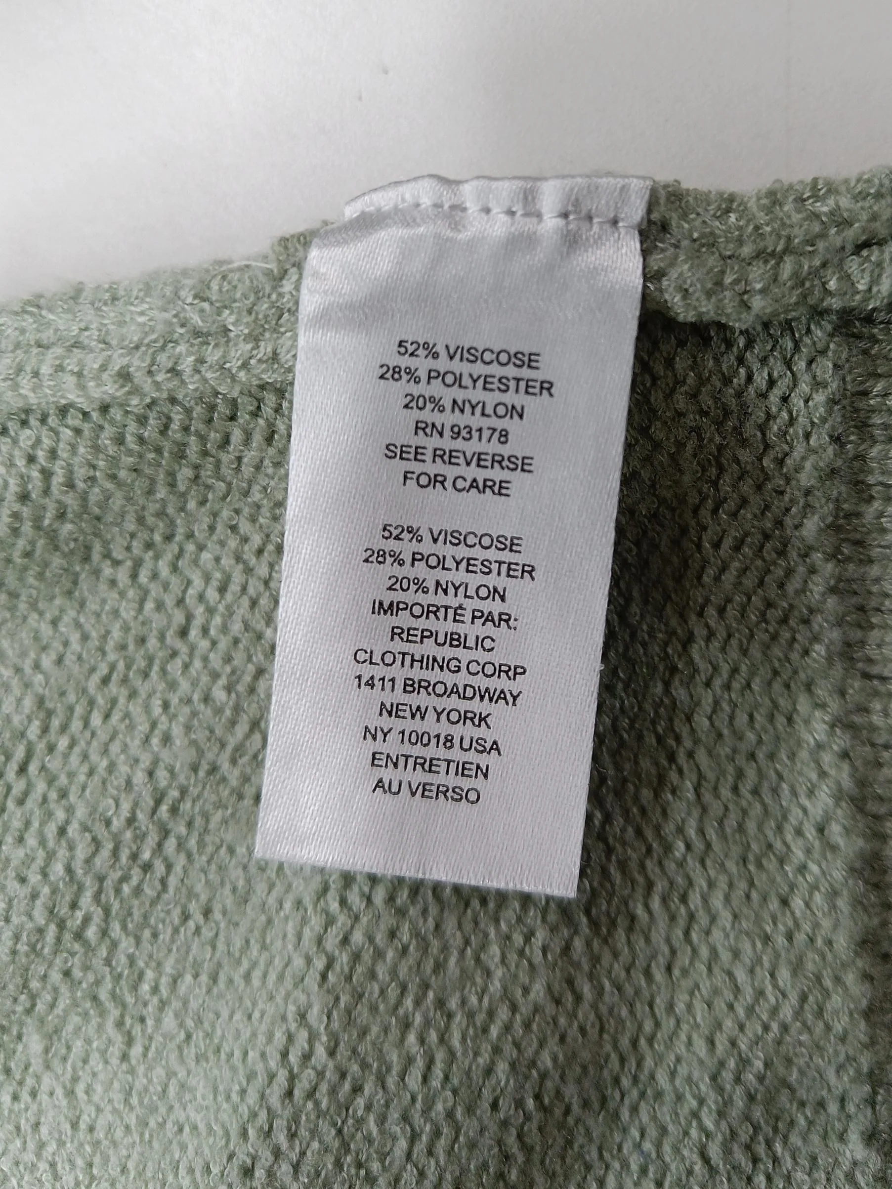 Tahari Women's Jumper XS Green Viscose with Polyester, Nylon High Neck Pullover - Image 6