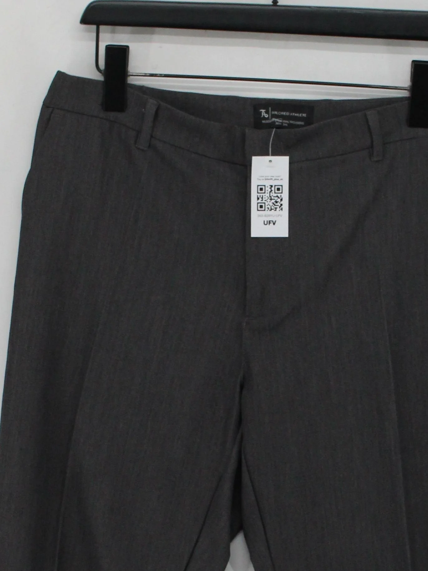 Tailored Athlete Men's Trousers W 36 in Grey Polyester - Image 3