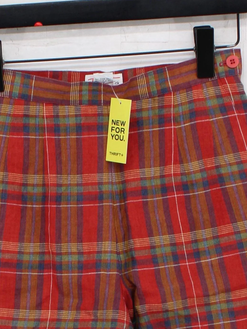Talbots Women's Shorts UK 8 Red Checkered 100% Linen Mom - Image 3