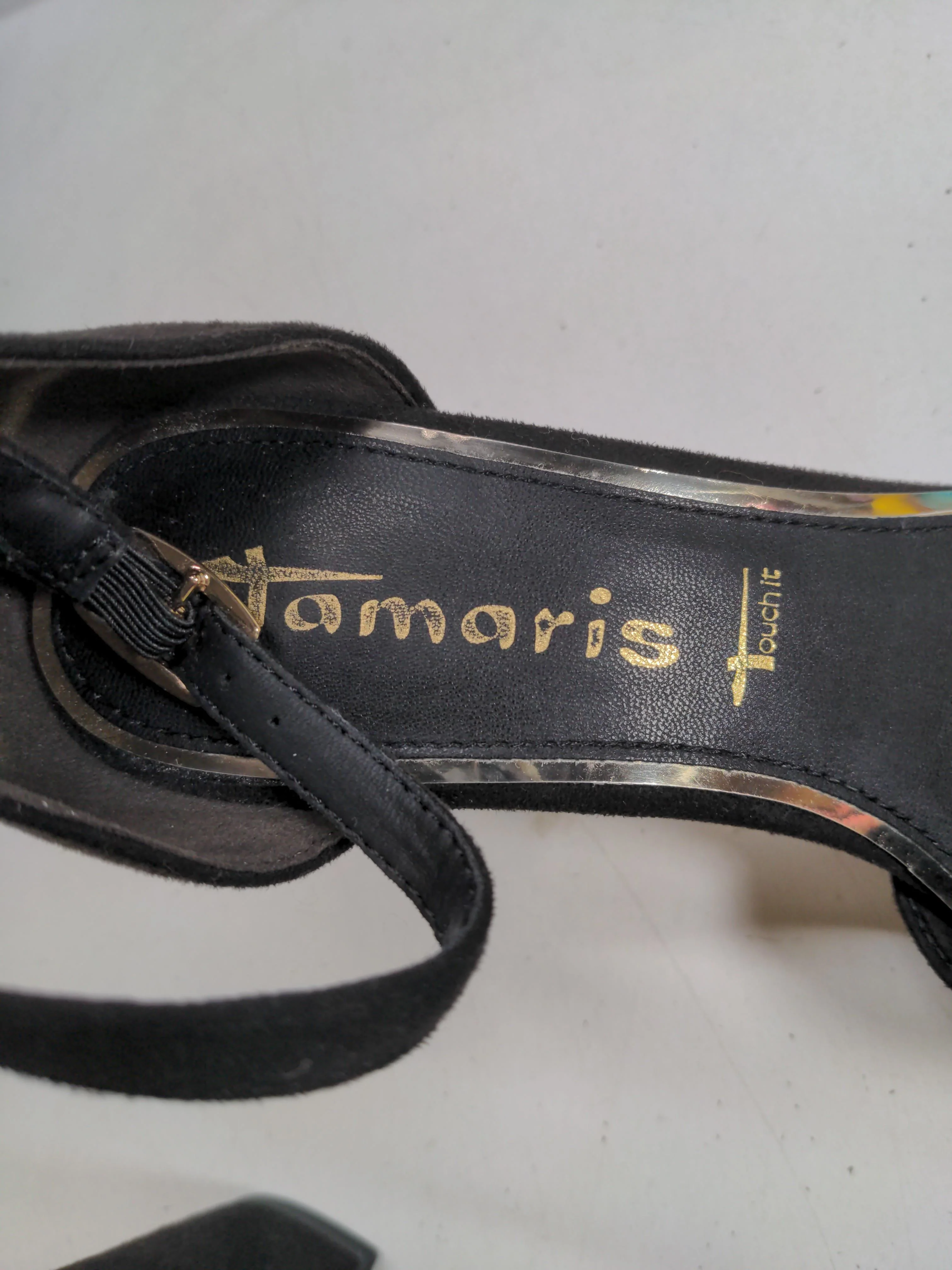Tamaris Women's Heels UK 6 Black 100% Suede Court - Image 8