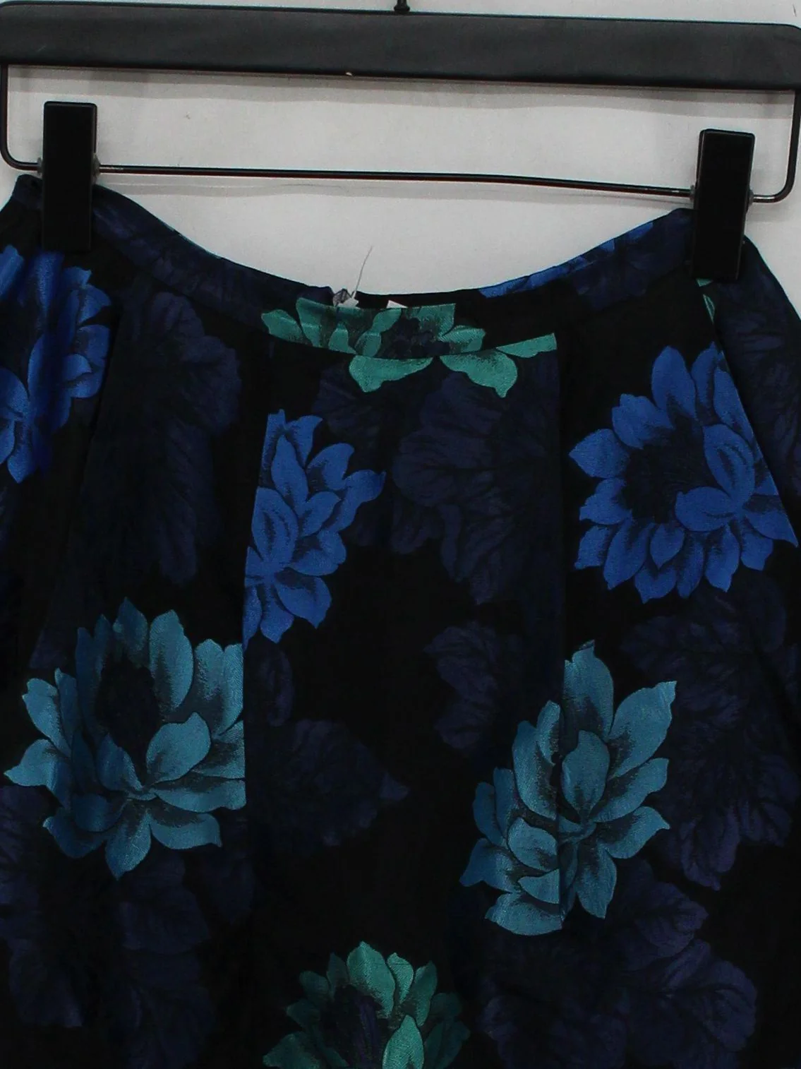 Tara Jarmon Women's Mini Skirt UK 8 Black Floral Acetate with Viscose Short Mini - Image 3