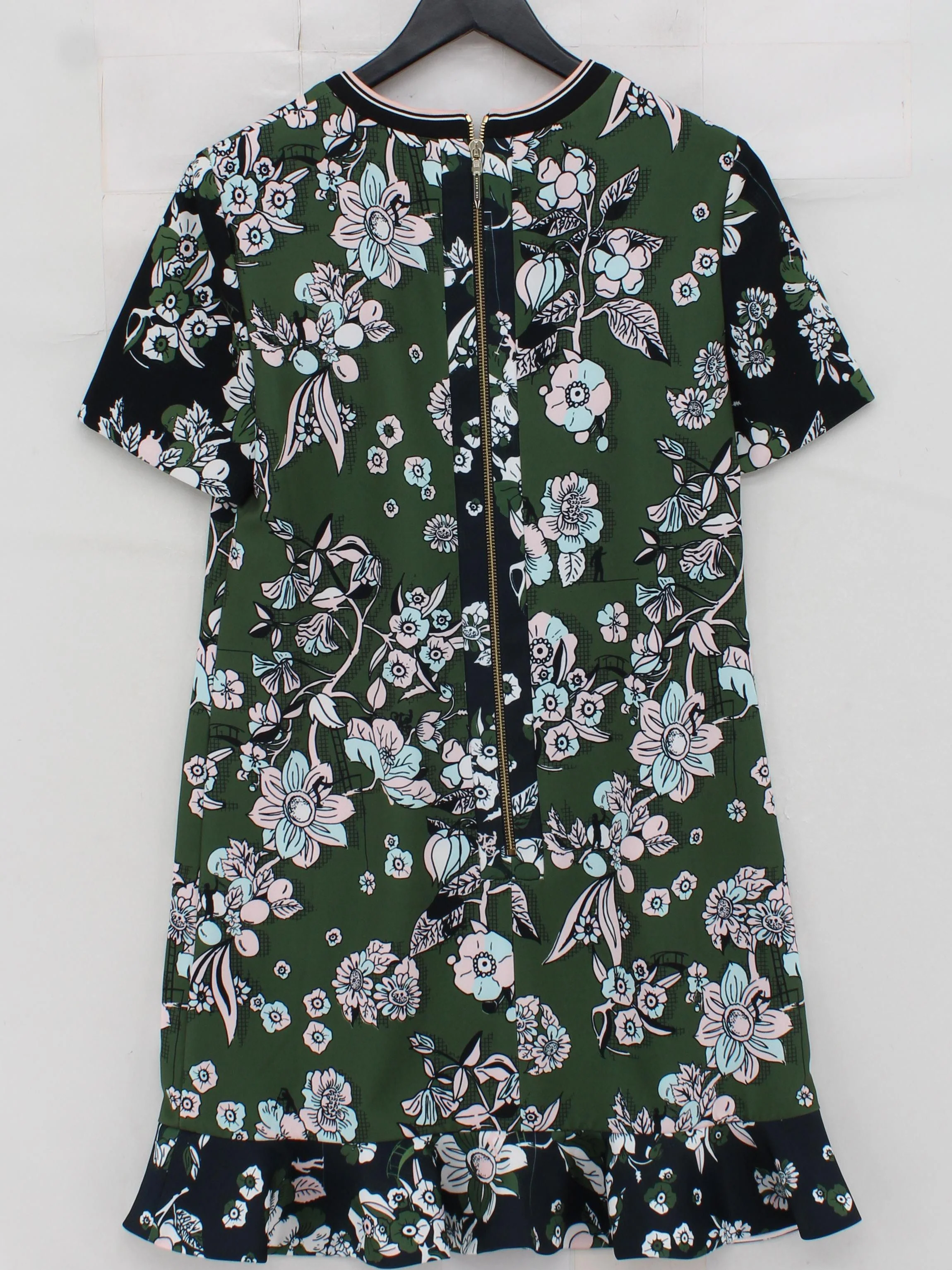 Ted Baker T-Shirt Mini Dress UK10 in Green - Image 2