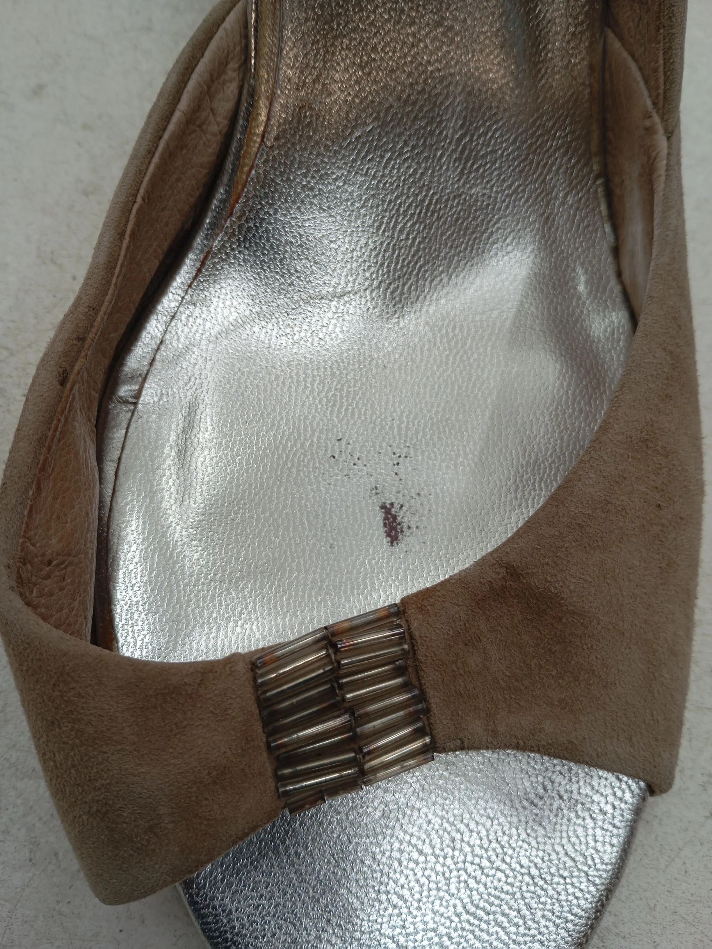 Ted Baker Women's Heels UK 8 Tan Suede with Faux Leather Court - Image 9