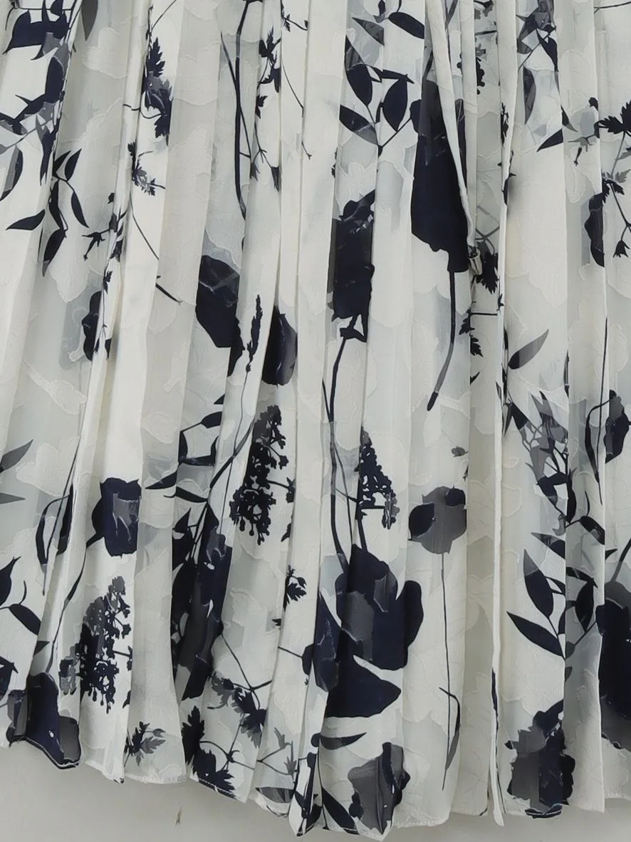 Ted Baker Women's Midi Skirt UK 12 White Polyester with Viscose Pleated - Image 4