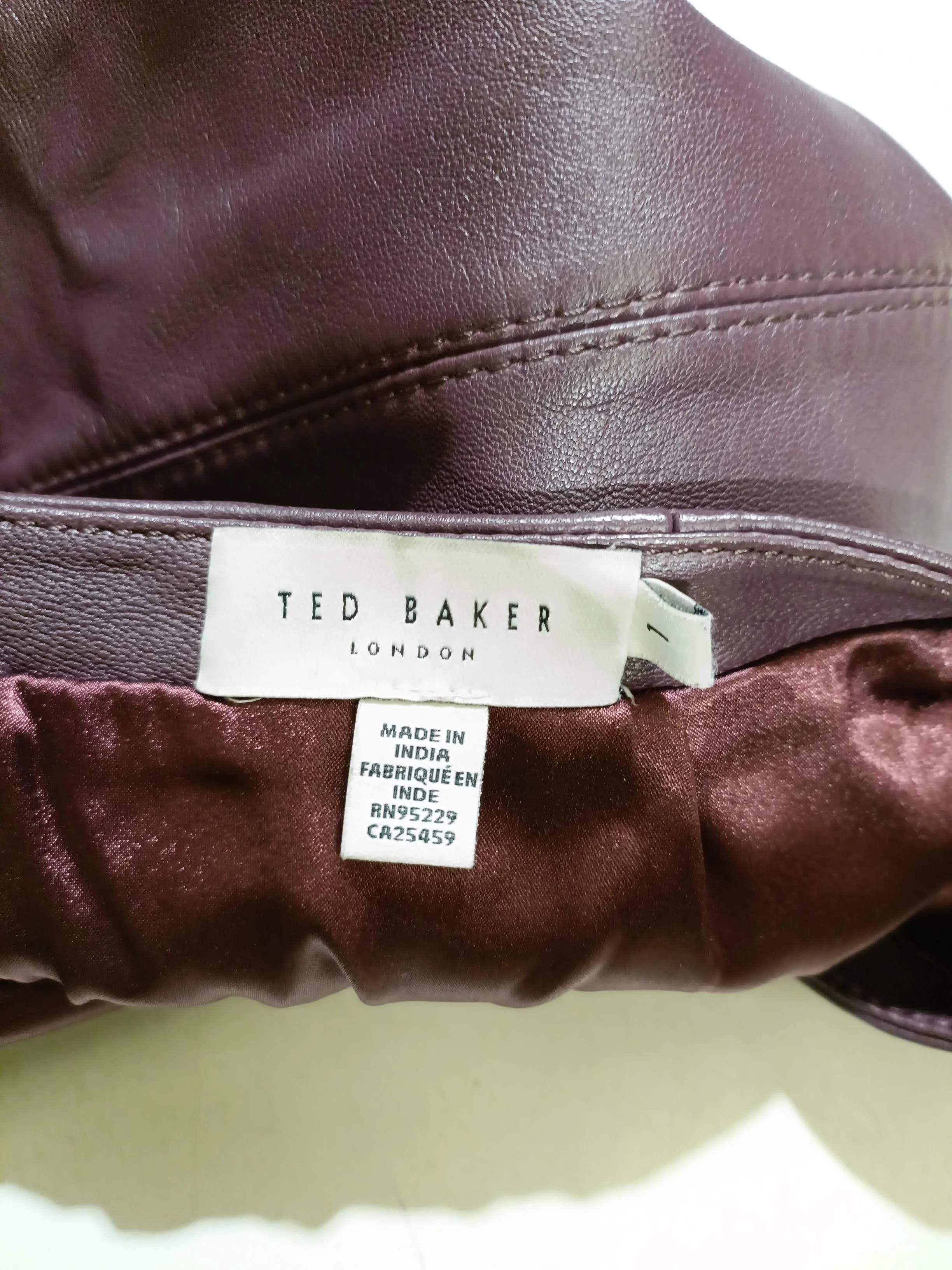 Ted Baker Women's Mini Skirt XS Red Leather with Polyester, Elastane Short Mini - Image 5