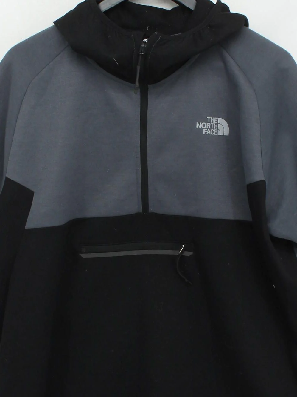 The North Face Men's Hoodie L Grey 100% Polyester Pullover - Image 3