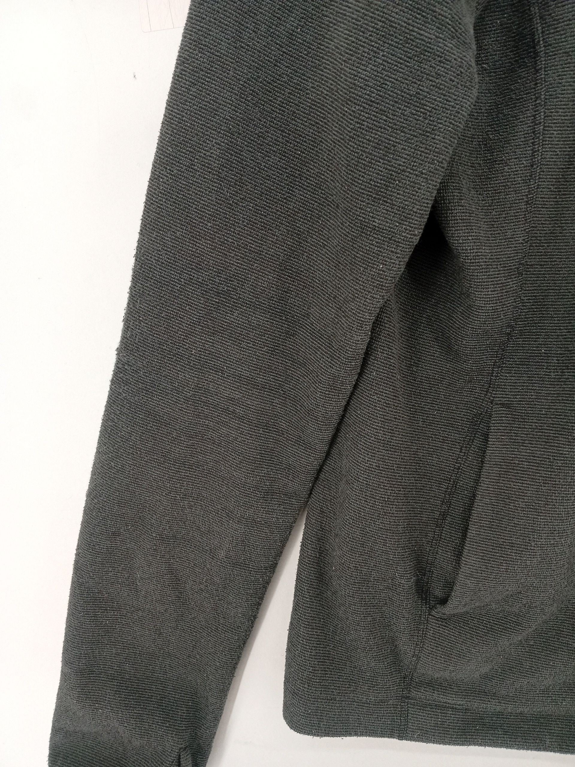 The North Face Men's Hoodie L Grey 100% Polyester Pullover - Image 5