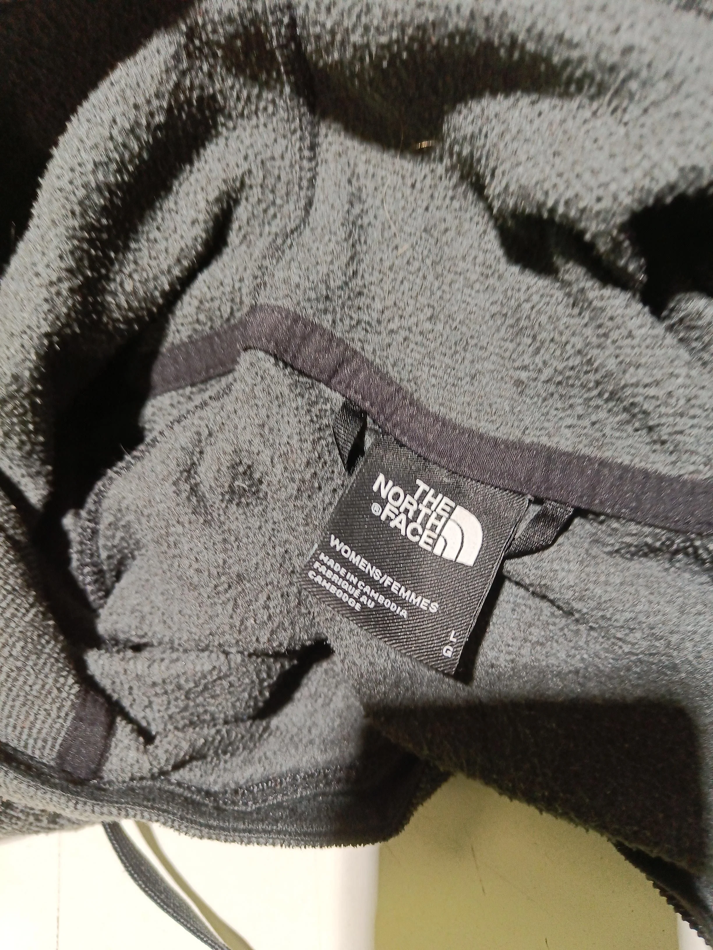 The North Face Men's Hoodie L Grey 100% Polyester Pullover - Image 6