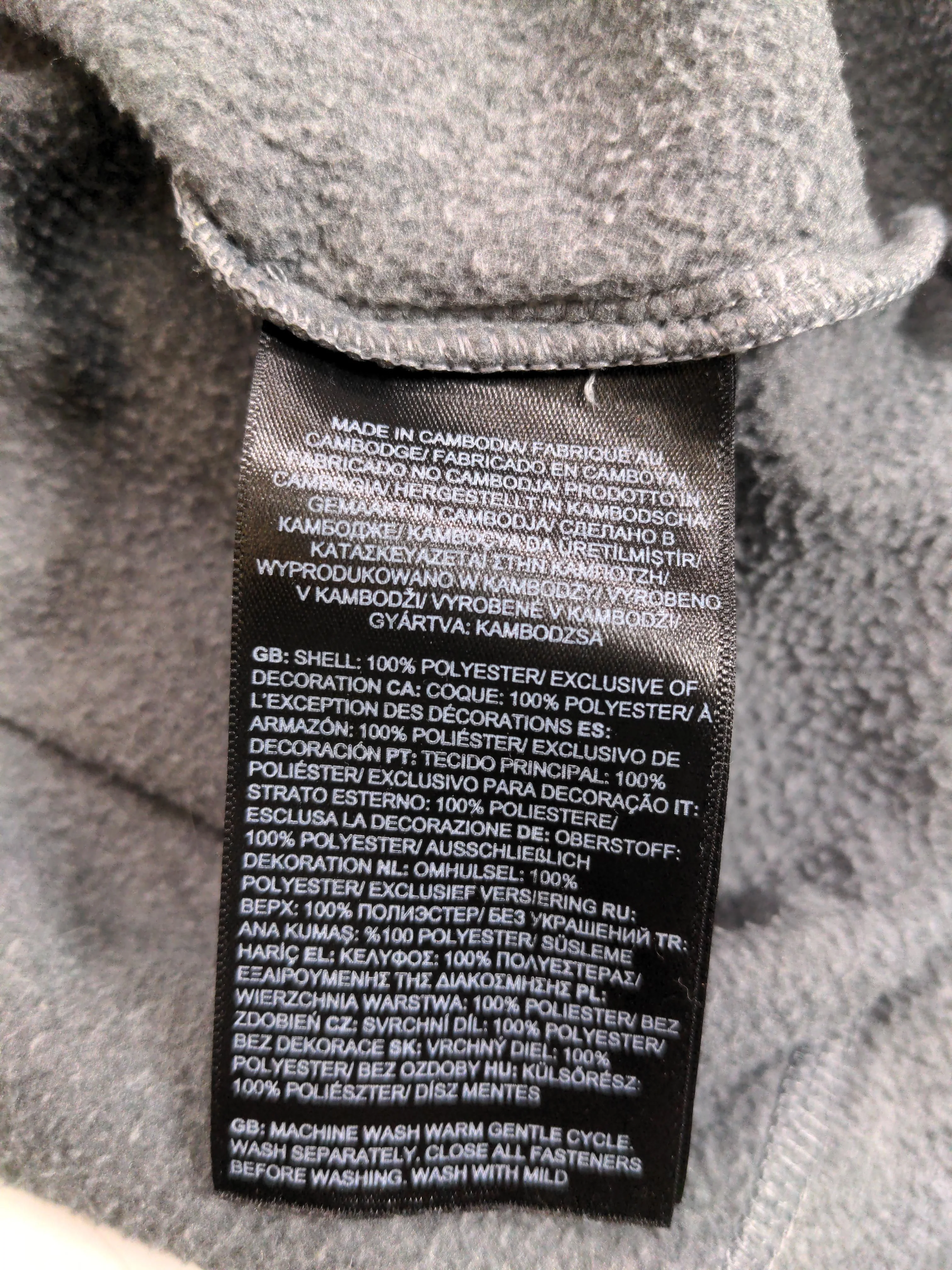 The North Face Men's Hoodie M Grey 100% Polyester Pullover - Image 6