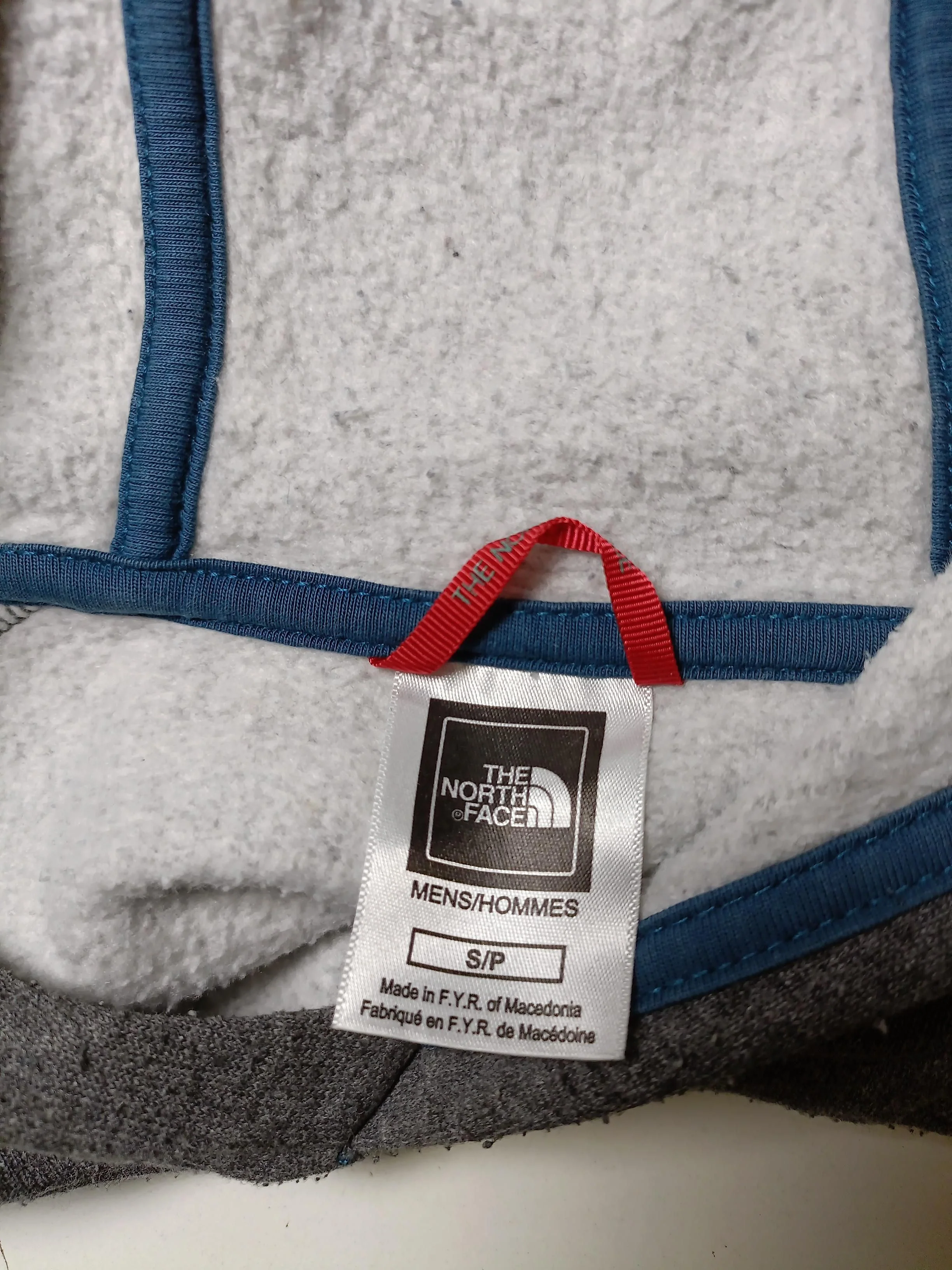 The North Face Men's Hoodie S Multi Cotton with Polyester Pullover - Image 5